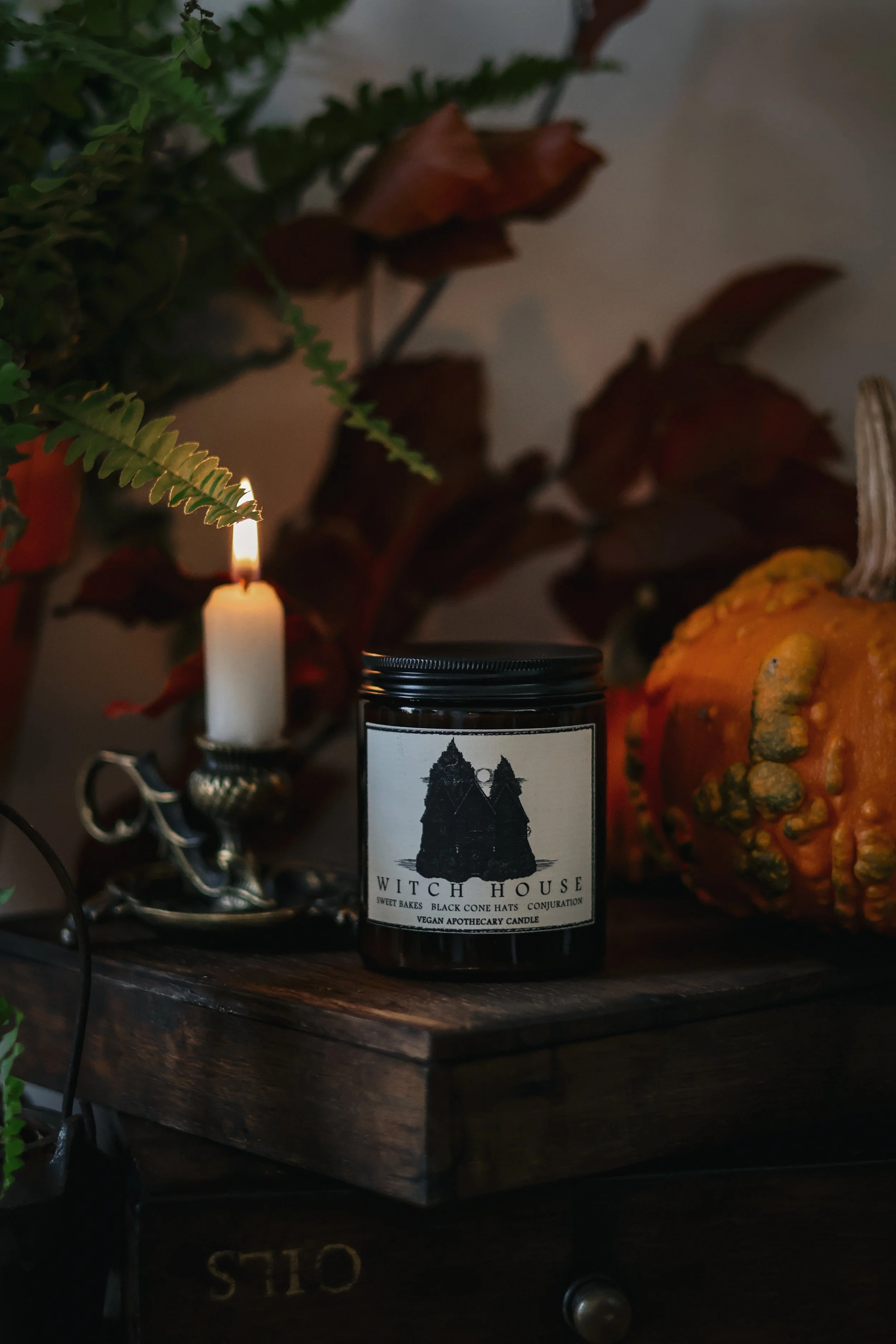 WITCH HOUSE - SINGLE WICK CANDLE