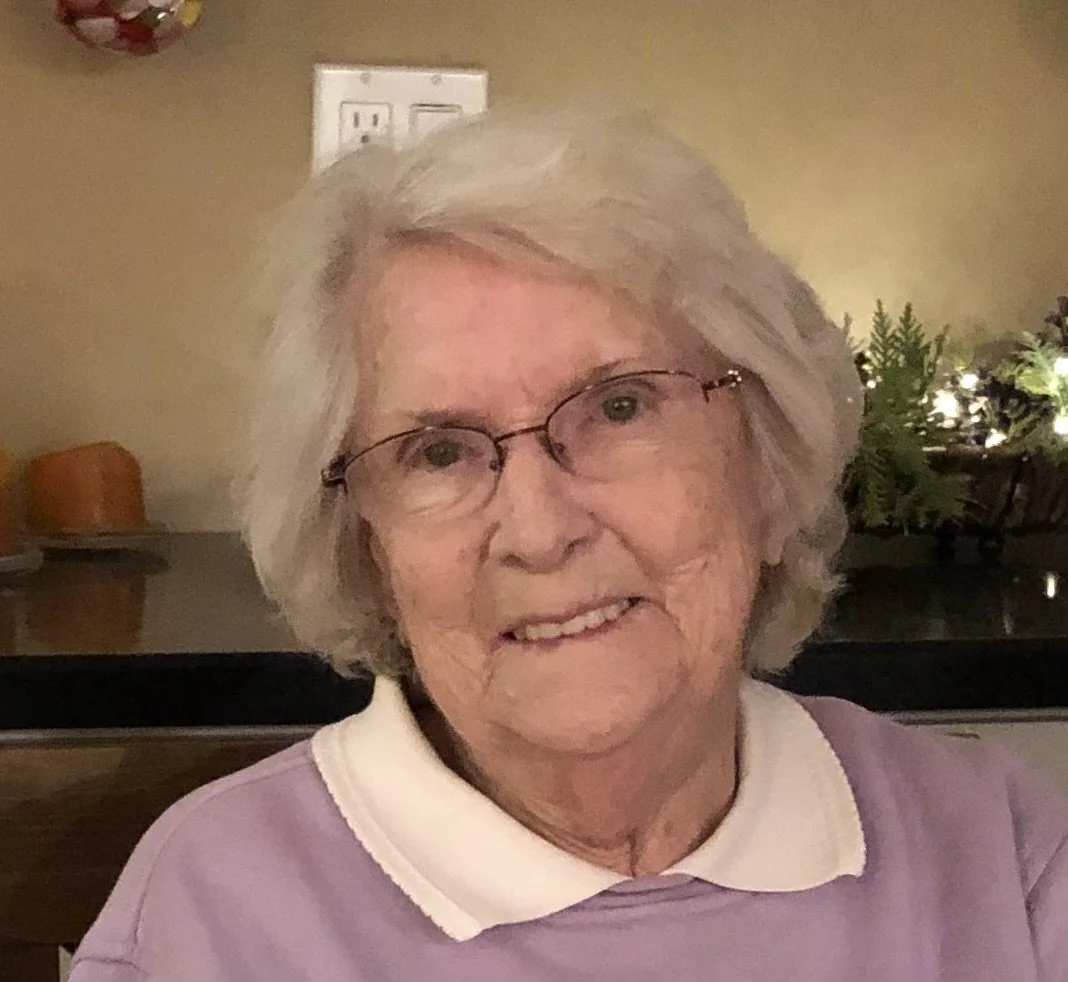 Schmidt, Phyllis 