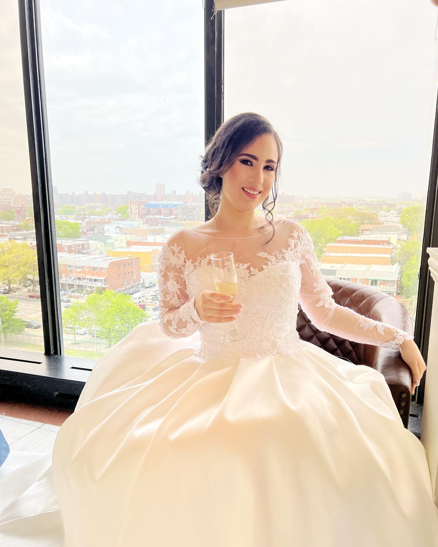 When it&rsquo;s all worth the planning!
We enjoy helping make the process easy and joy full.

Contact us for your big event 
Bio in Link

#princess-bridal#terraceonthepark#makeupartistsworldwide#freezfreehair#beautytransformation#tristatebride#hairan