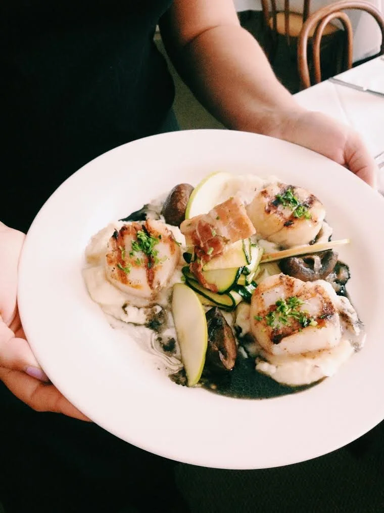 Photos — Molasses Grill