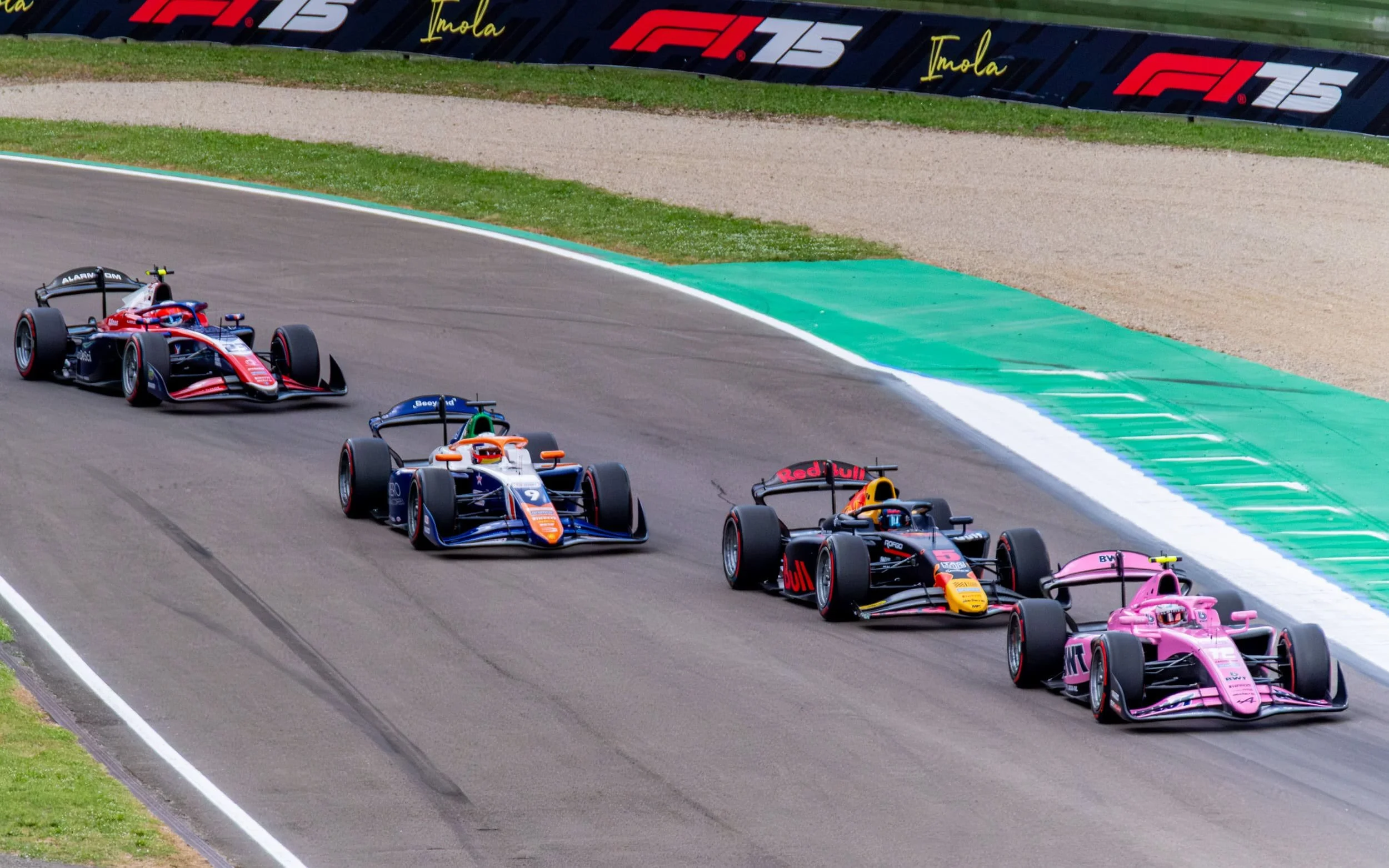 F2 cars arriving at the Acqua Minerale corner, at the Autodromo Enzo e Dino Ferrari, Imola.