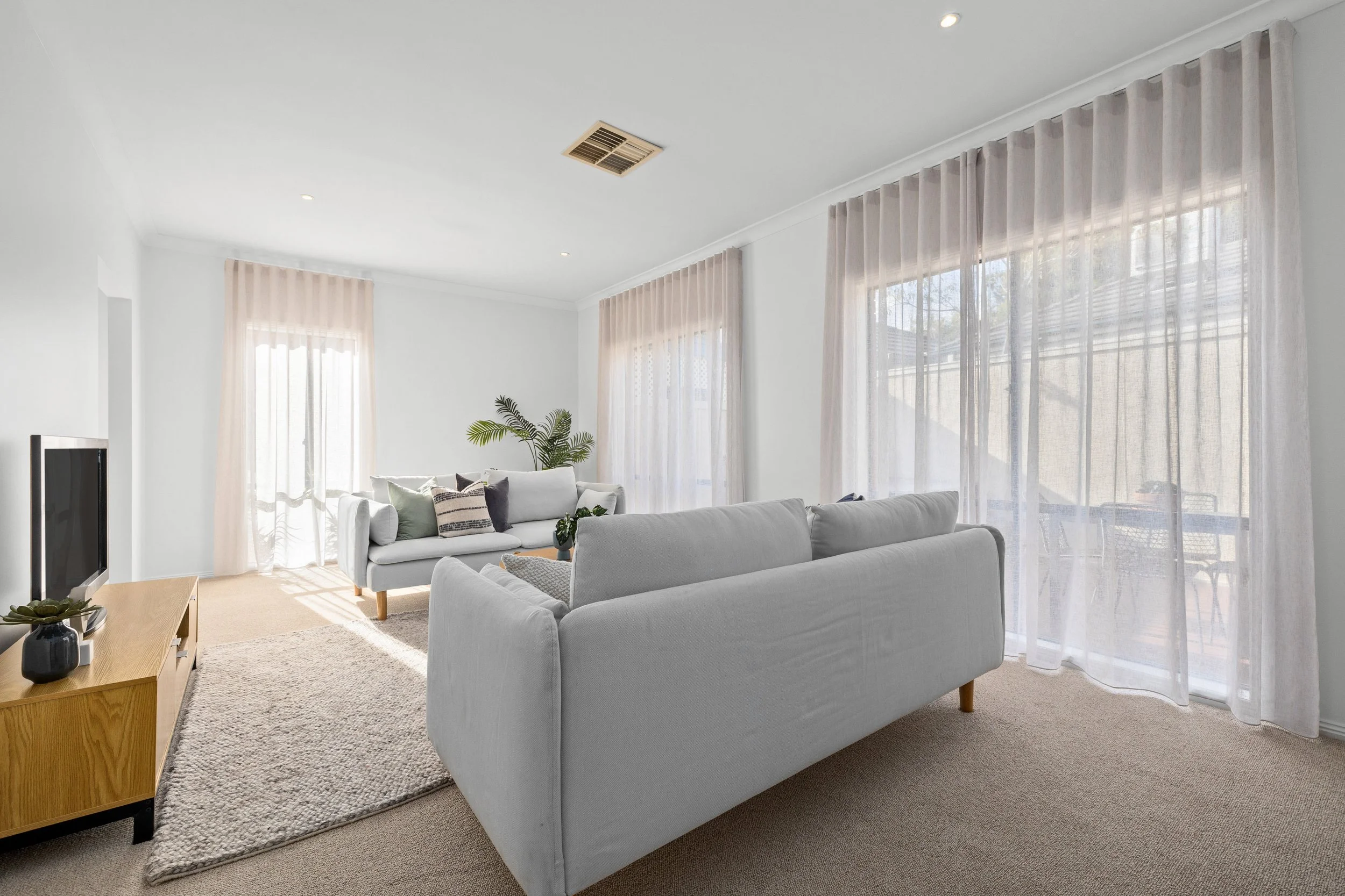 3@12 Fourth St_03.jpg