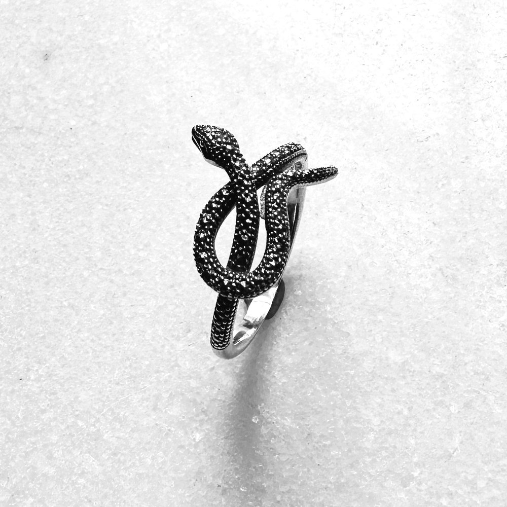 Crux Heart Ring — EMMA REA FINE JEWELLERY MELBOURNE