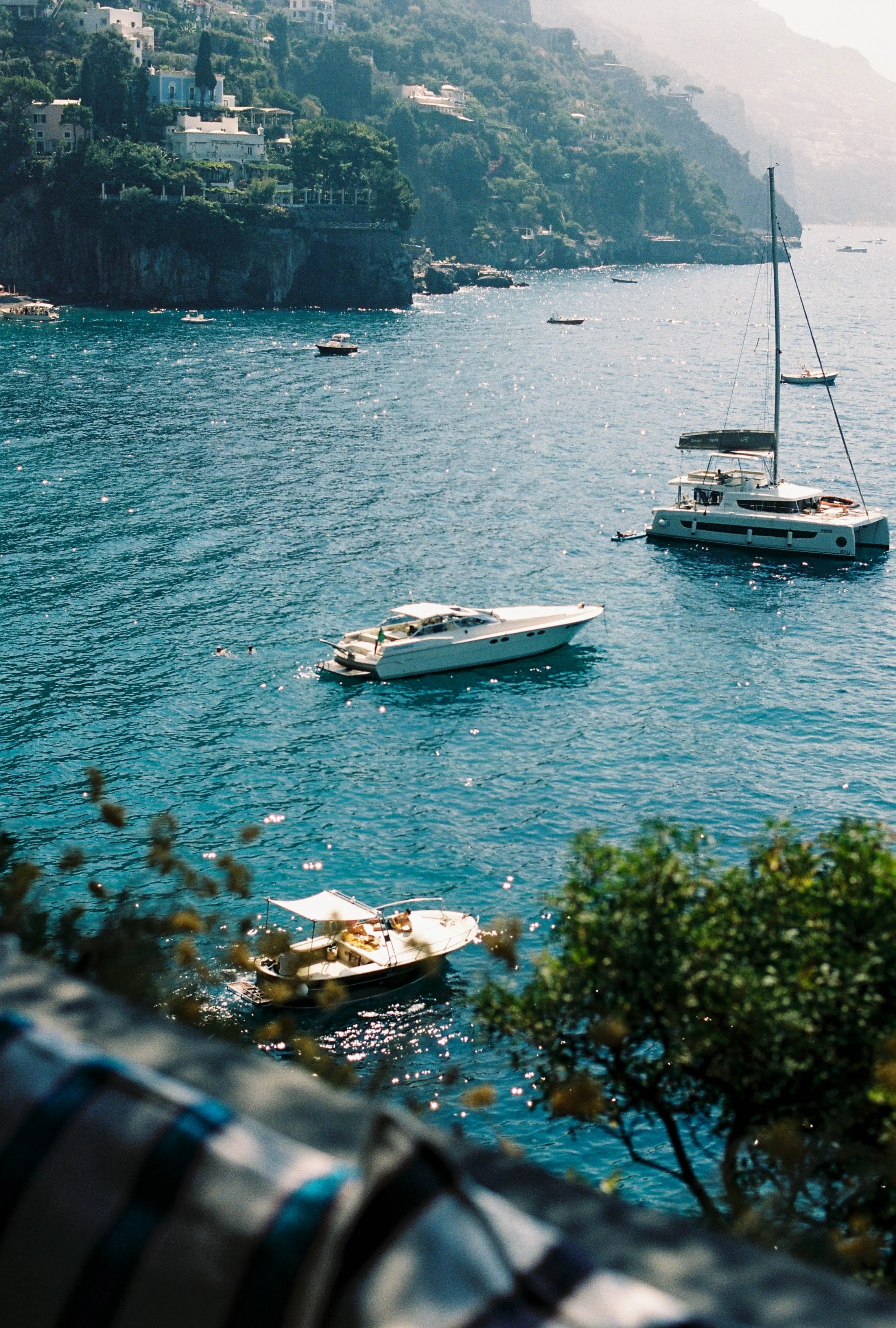 B008319-R1-21-22A.jpg