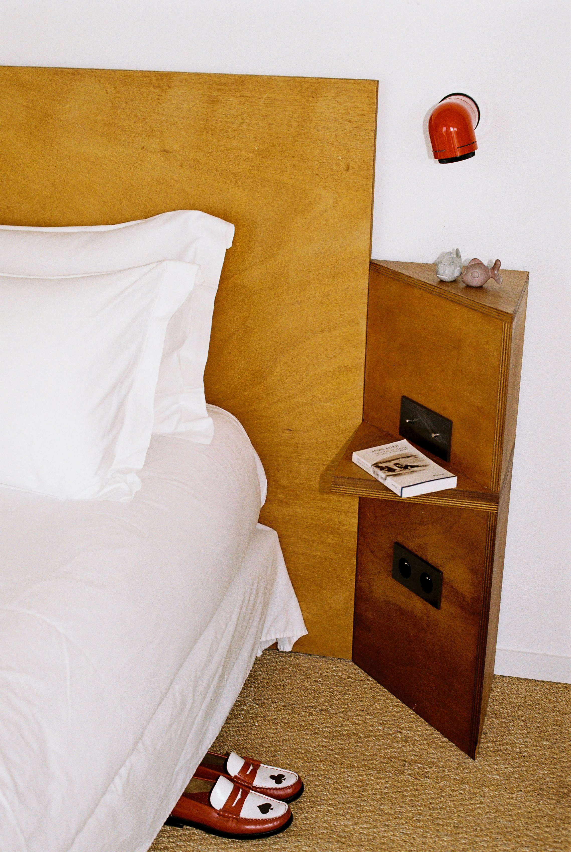 B000349-R1-30-31A.jpg
