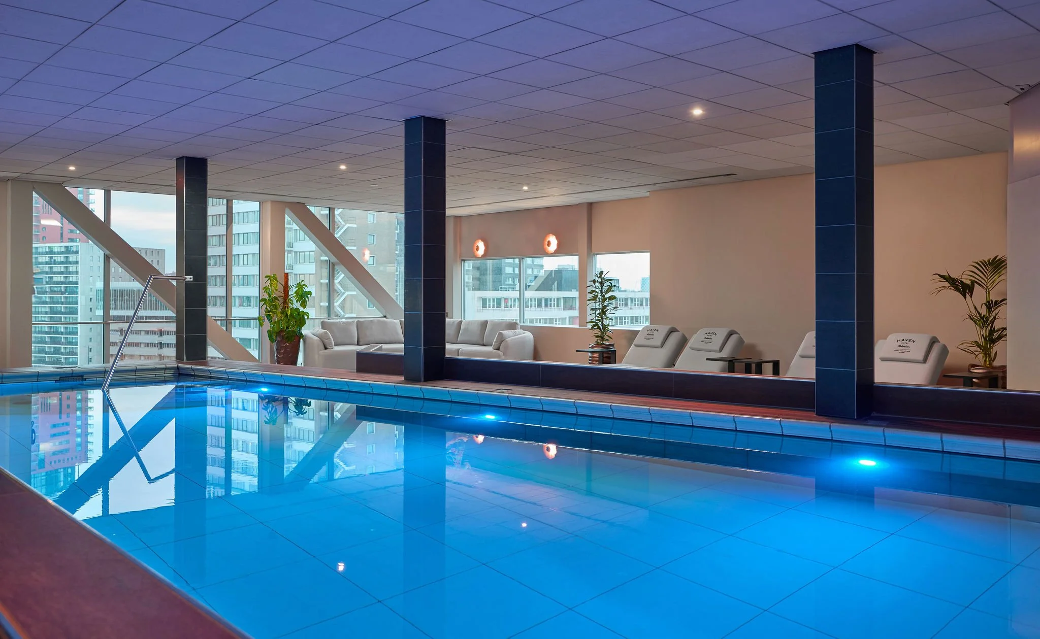 Curio Collection by Hilton-Rotterdam-Pool-area.jpg