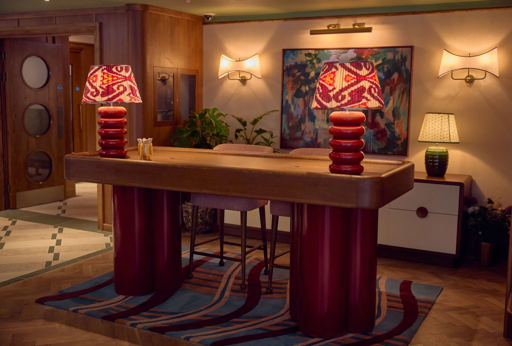 TheJuly-Victoria-Lobby-Area-Details-14.jpg