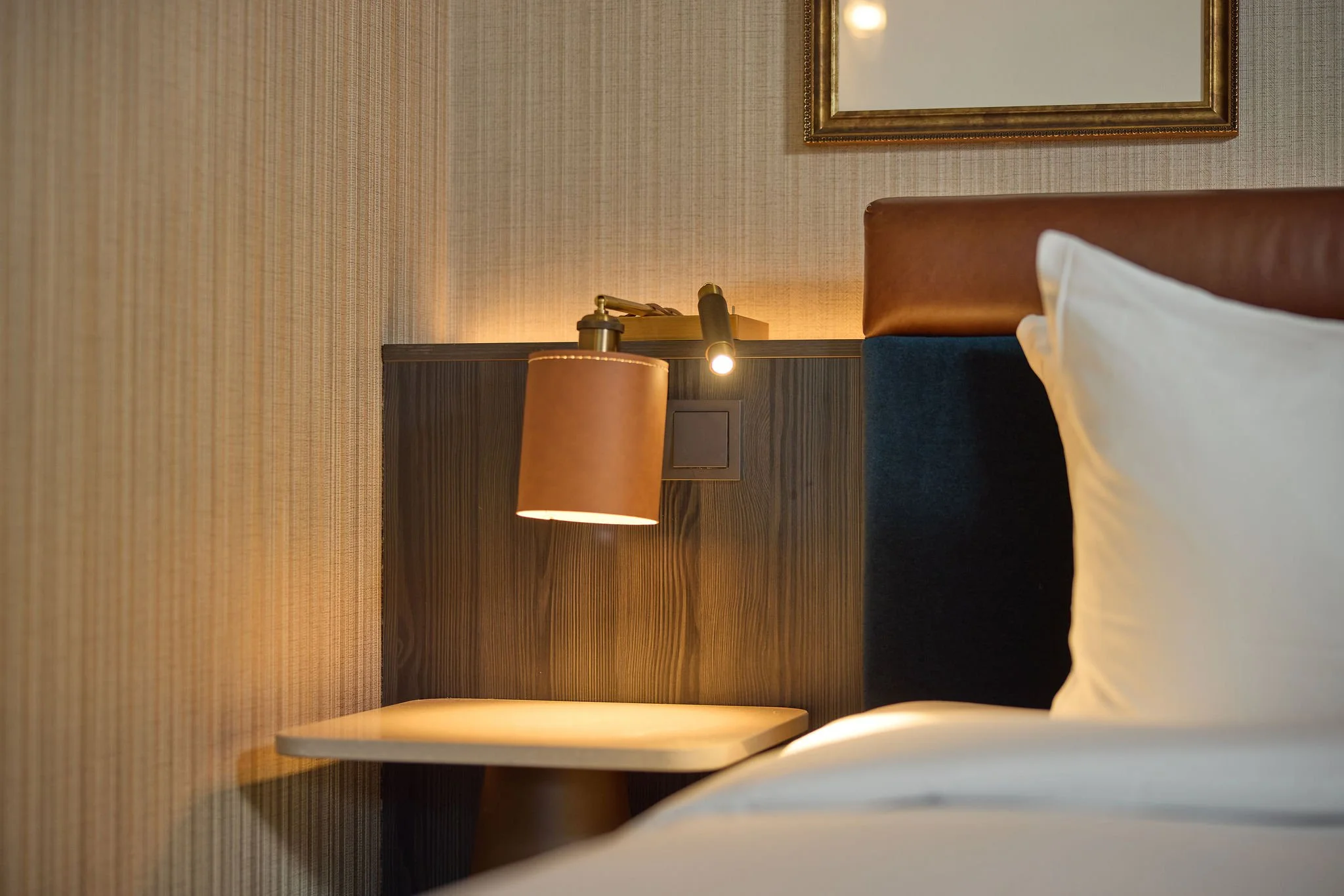 Curio Collection by Hilton-Rotterdam-Room-Detail.jpg
