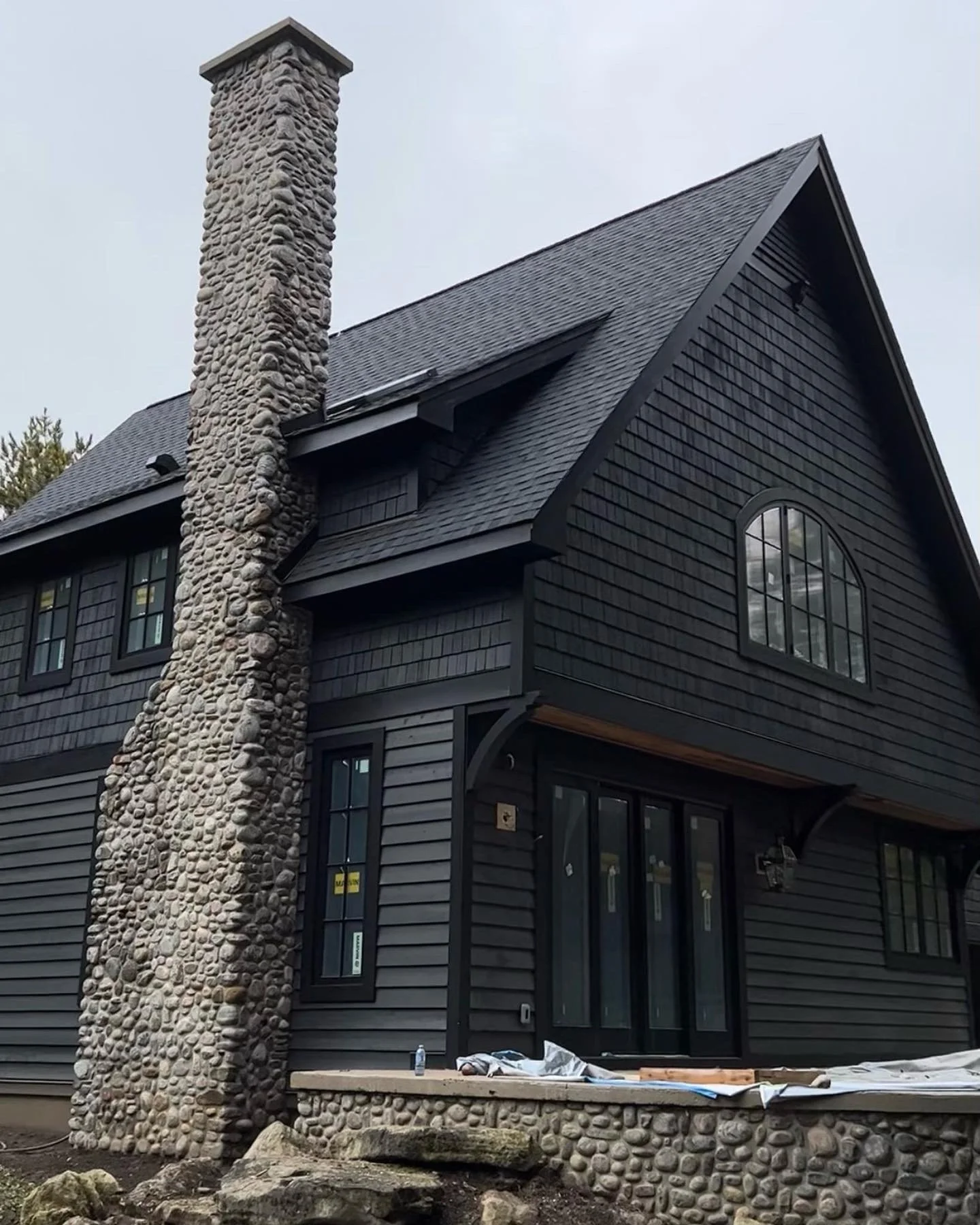 Our Favourite Dark Paint Colours featuring A New Project — Tiffany