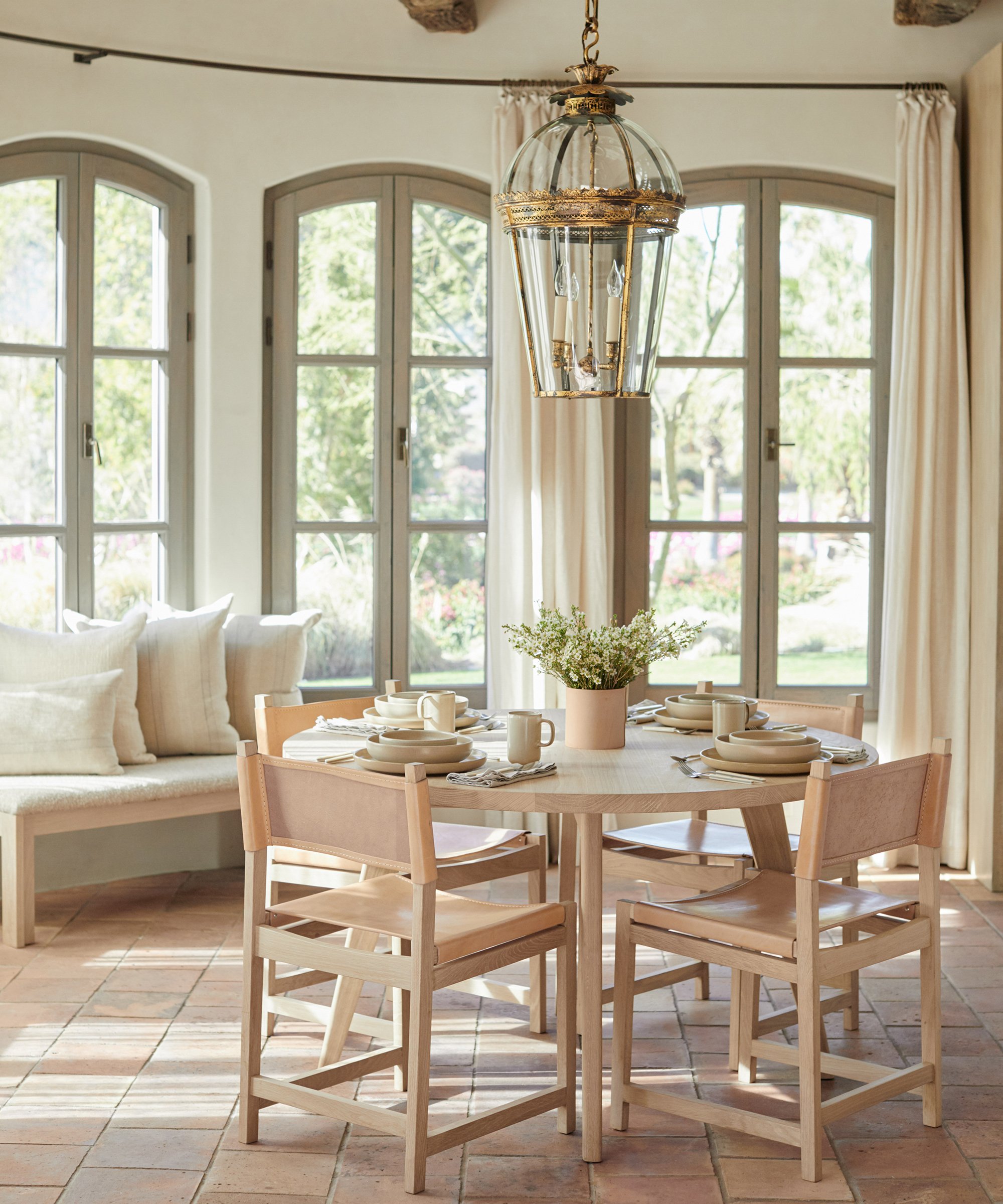 5 Elevated Table Settings For Date Night — Tiffany Leigh Design