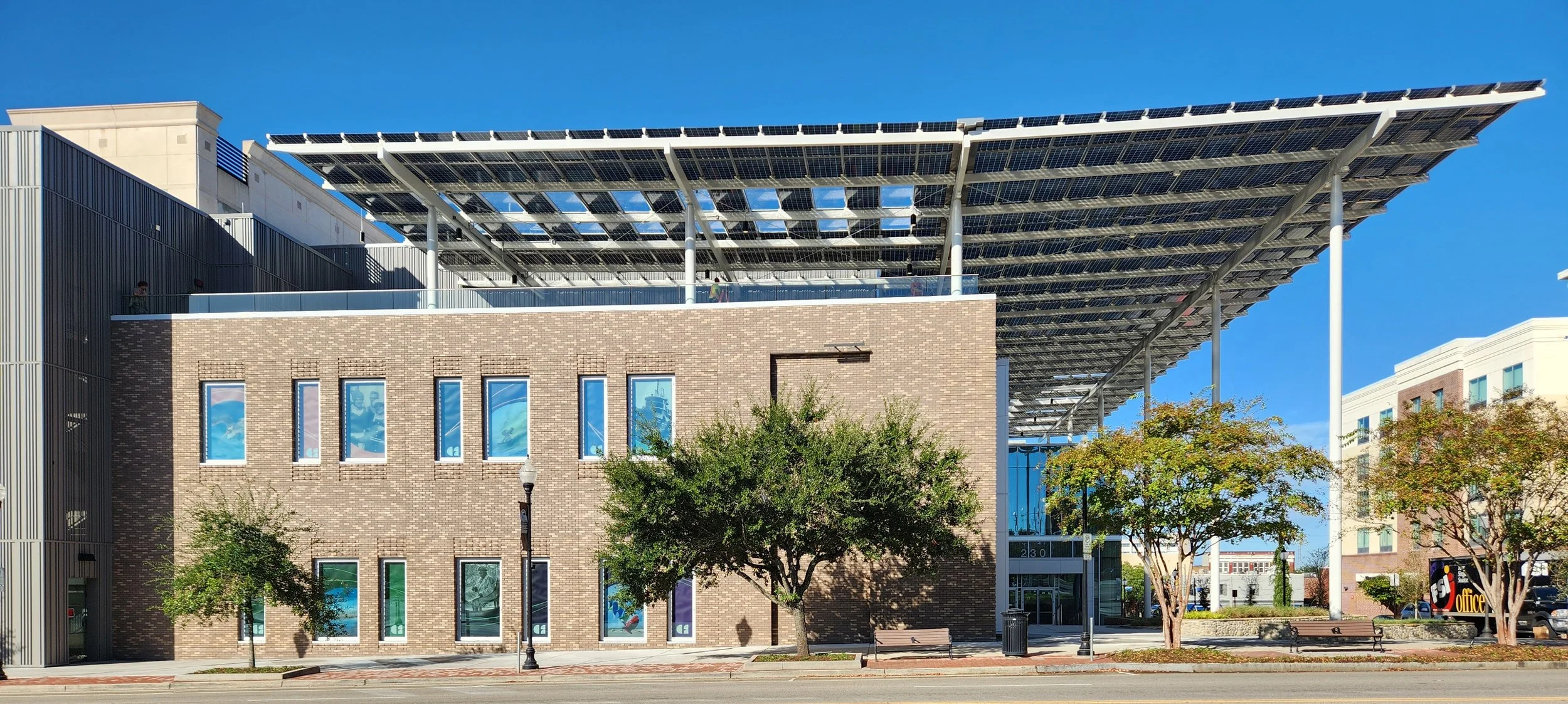 3rd Street overall view