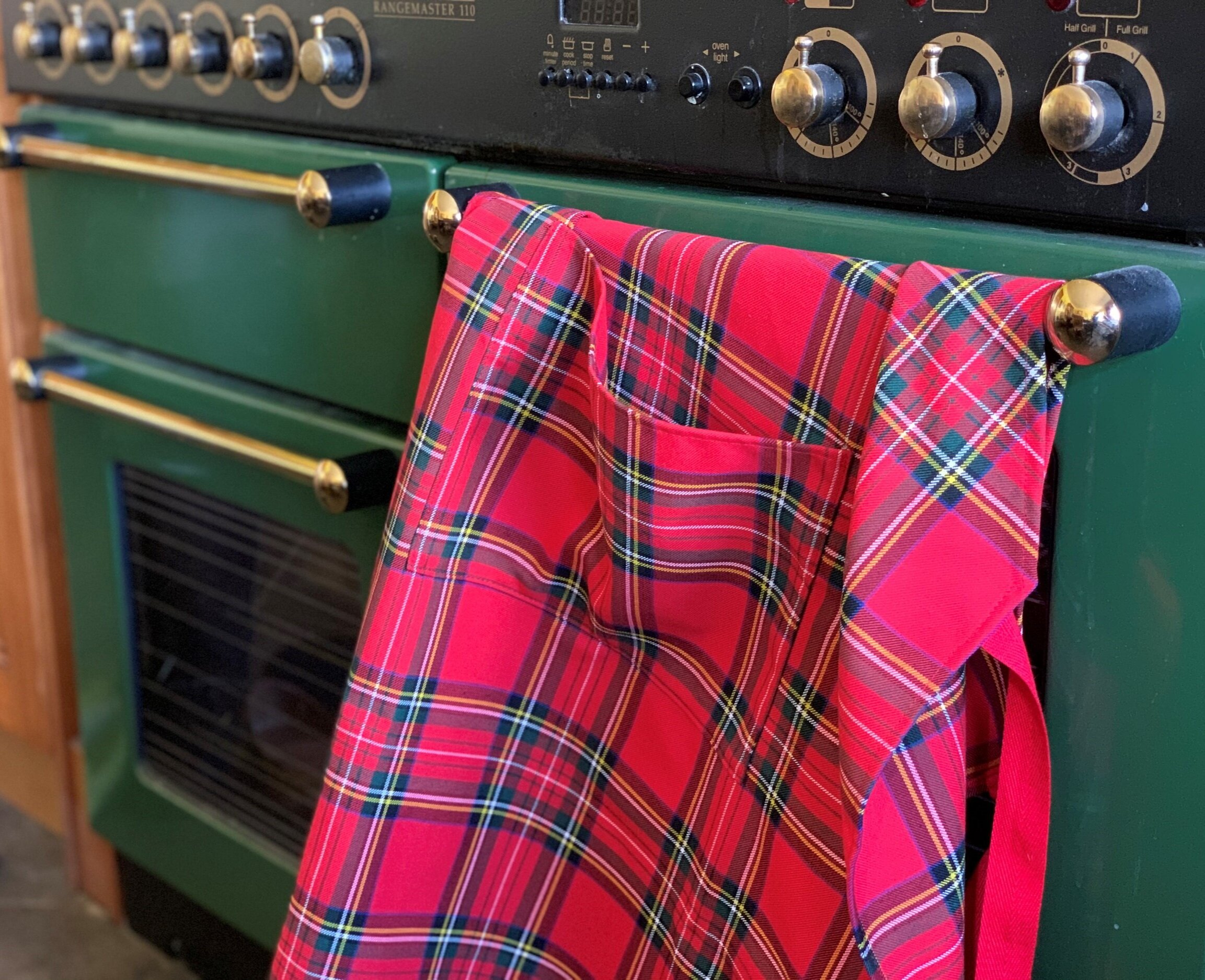 apron.jpg