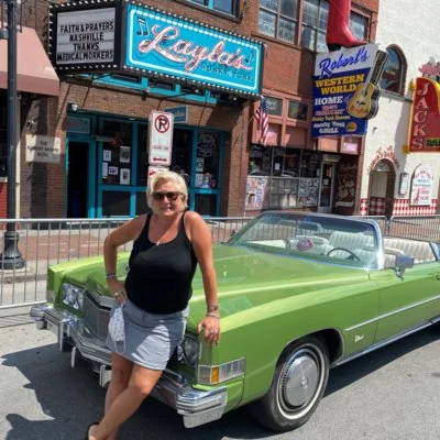 S4- Episode 34- Wed Rewind-Layla Vartanian- Owner- Layla's Honkey Tonk