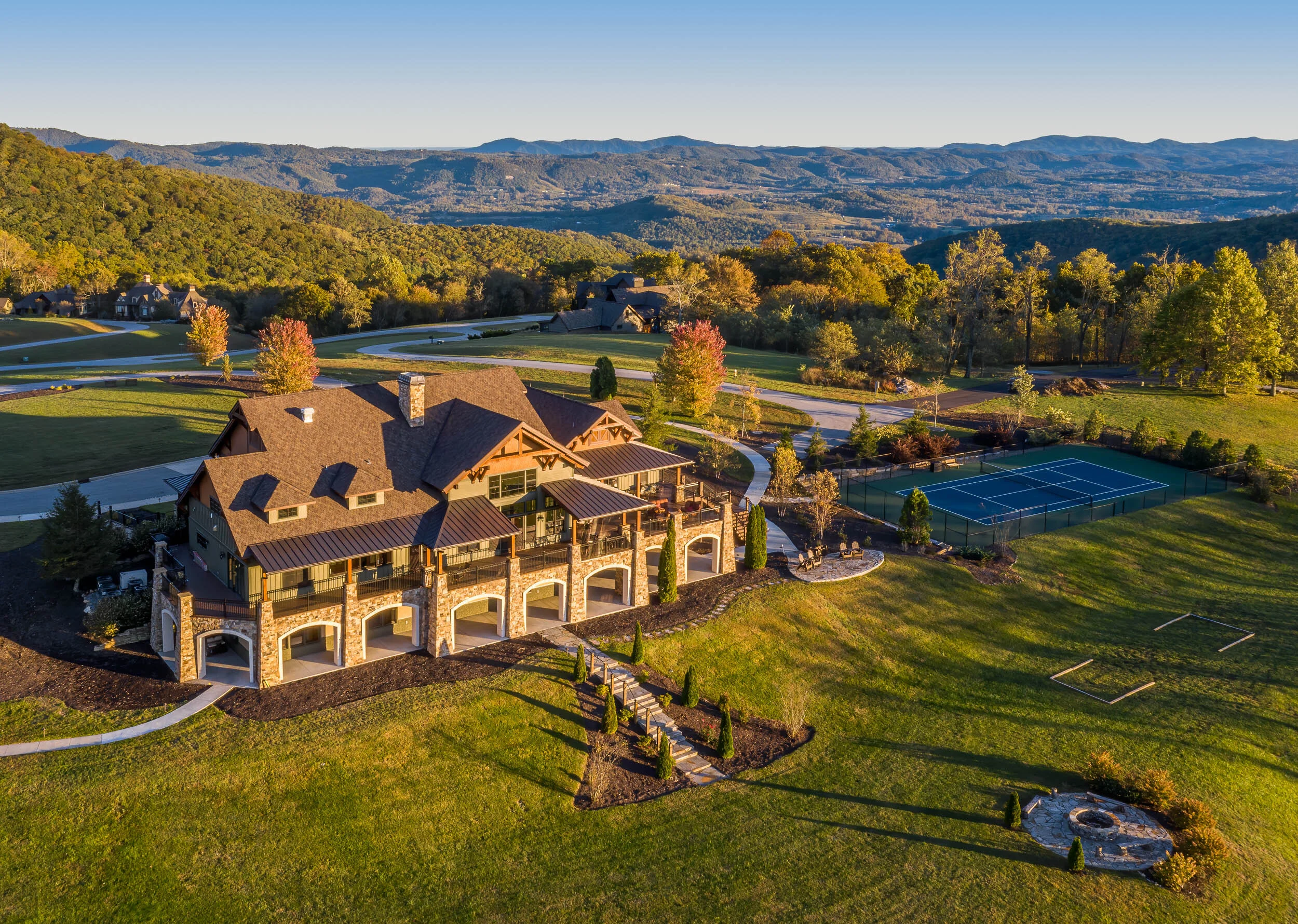Lodge and creative retreat inspiration
