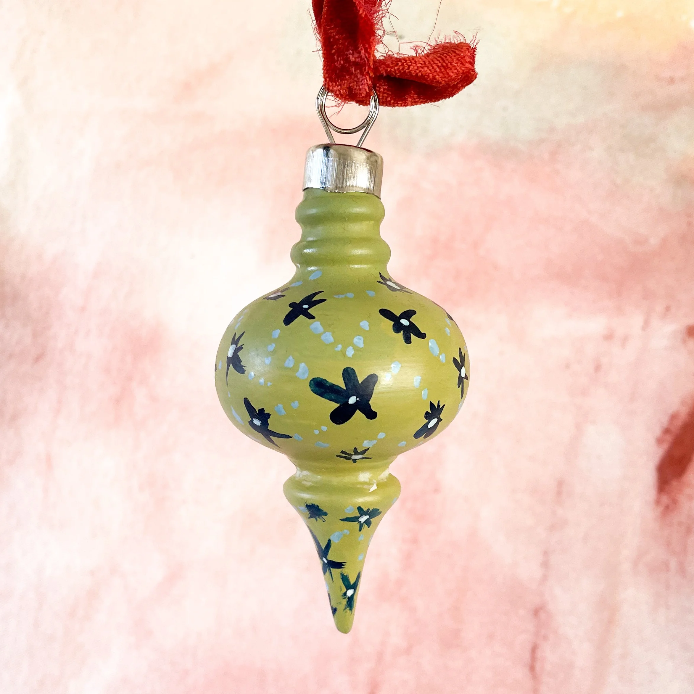 Misty Floral on Icicle