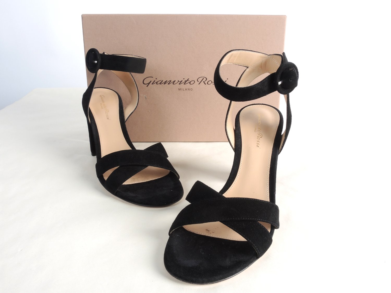 GIANVITO ROSSI Black Suede Buckle Heeled Sandal (8.5) — Seams to Fit  Women's Consignment