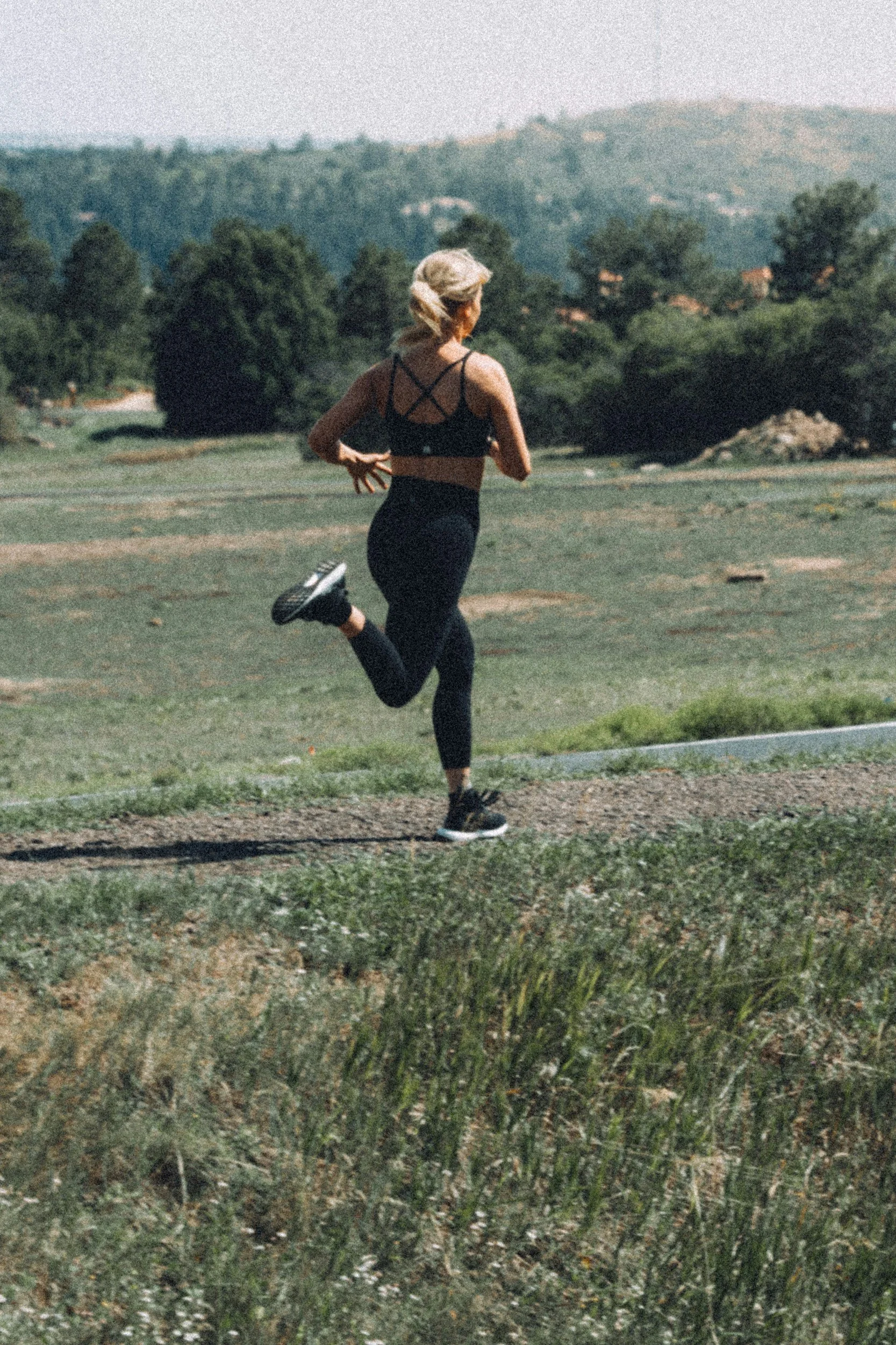 knee pain relief in dripping springs, TX at Evolve Chiropractic