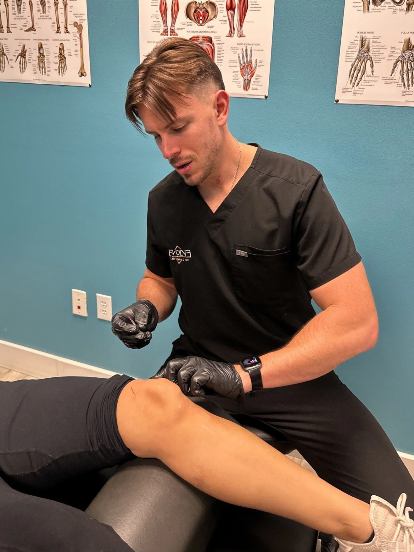 Dry Needling for knee pain at Evolve Chiropractic in Dripping Springs, TX