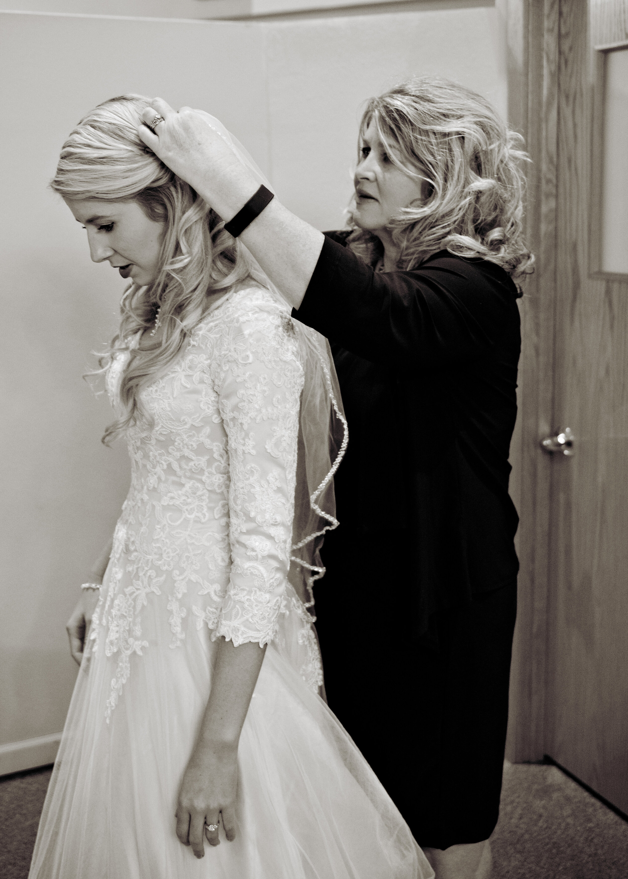 sierrawedding2017_BW (10).jpg