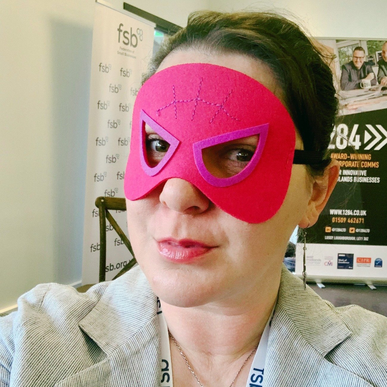 🦹🏻&zwj;♀️ I have been taking baby steps in the networking world recently. 

And wow! How wonderful humans I have met and connected with so far! 

Only one week on my &lsquo;solopreneur&rsquo; journey and here I am wearing a pink hero mask and takin