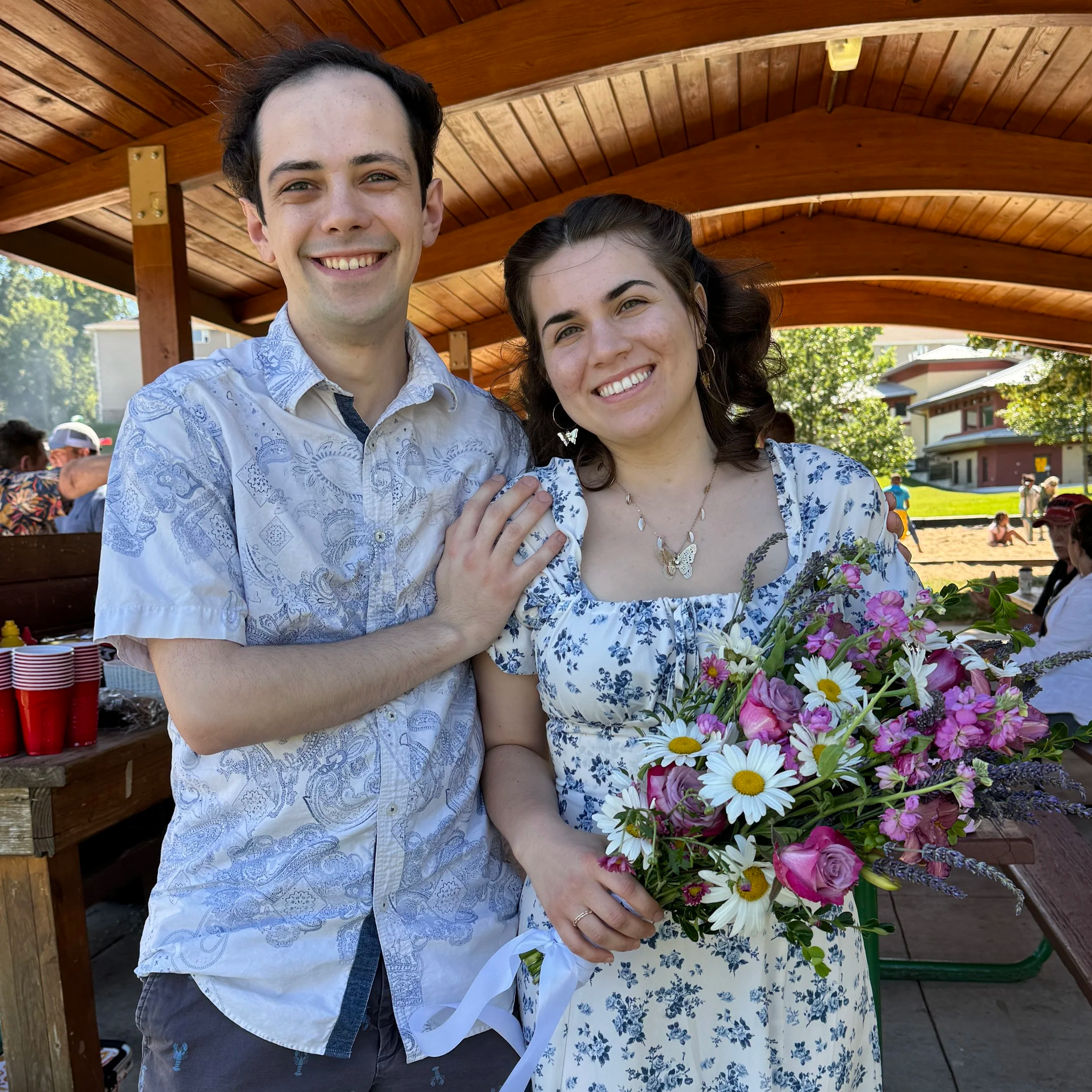 May 3rd  Gorgeous Hand Tied Floral Bouquets Workshop    Sunday  1  -  4 pm
