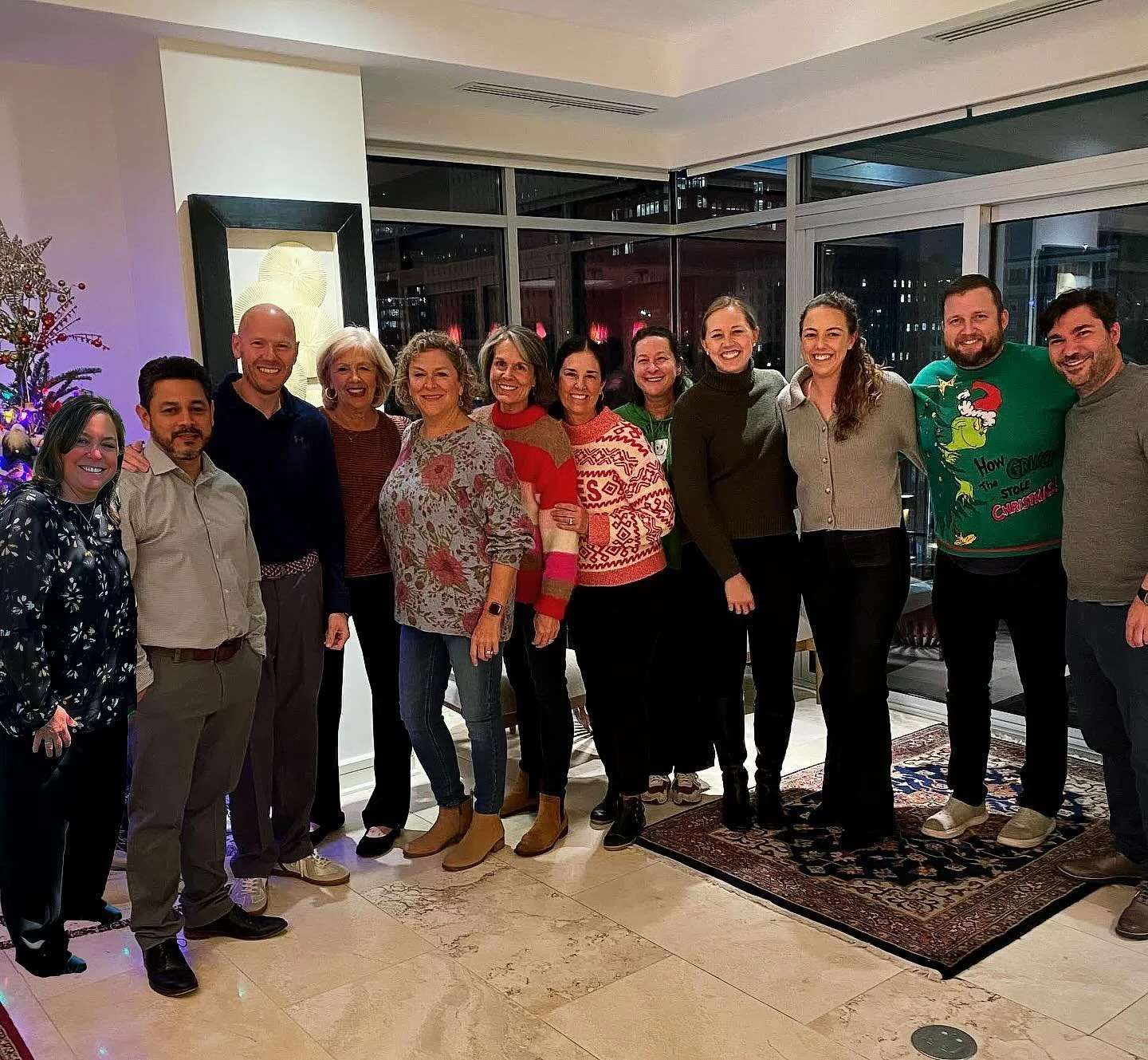 It&rsquo;s the perfect time of year to send our Thanks and Gratitude for the support you give to Friends of Honduran Children. This year, through your generous gifts during our March 2024 Friends Gala, we provided a new van to help transport the chil