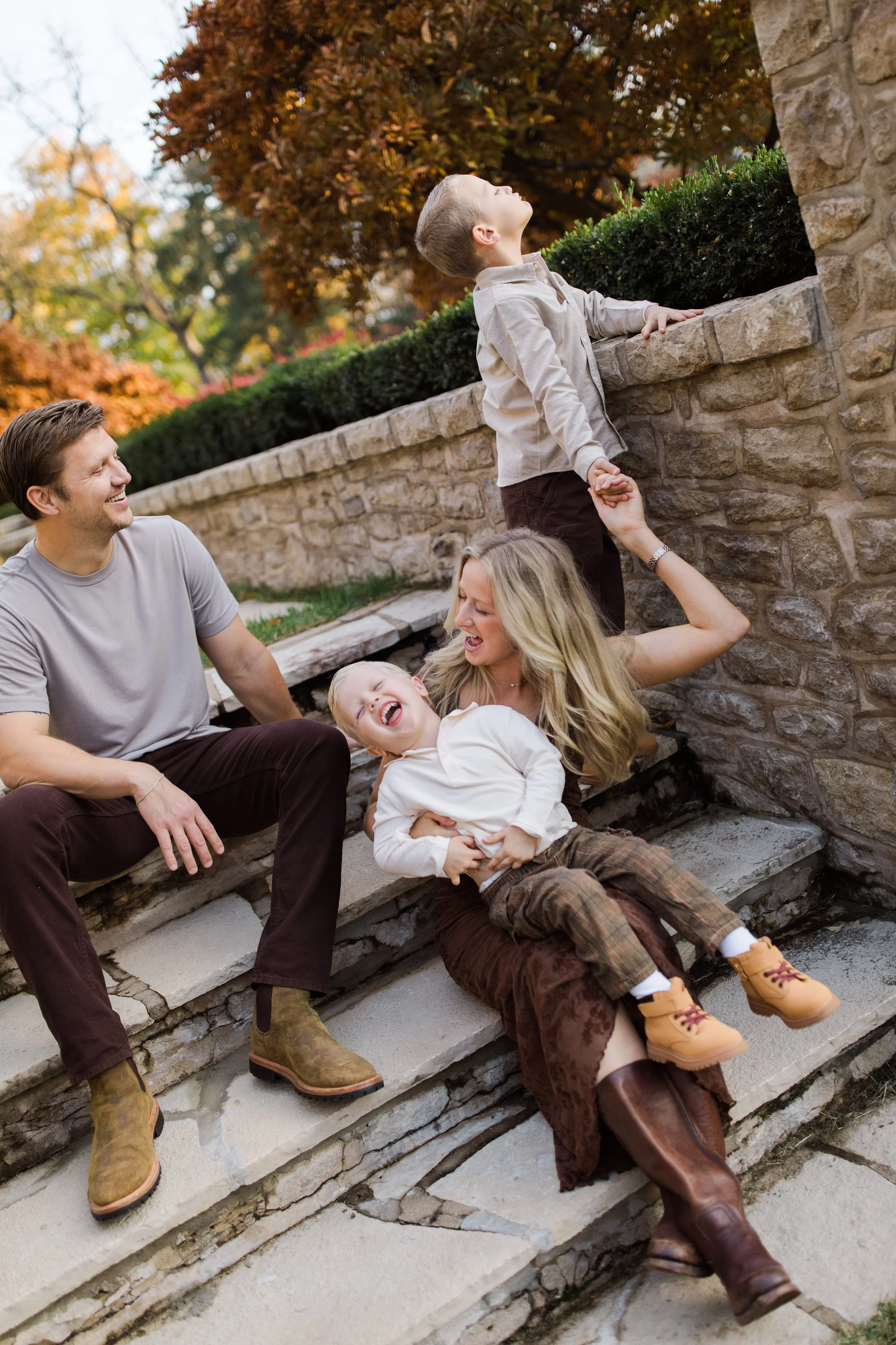 SARAH JANSSON PHOTO CARROLL FAMILY 2025-3754.jpg