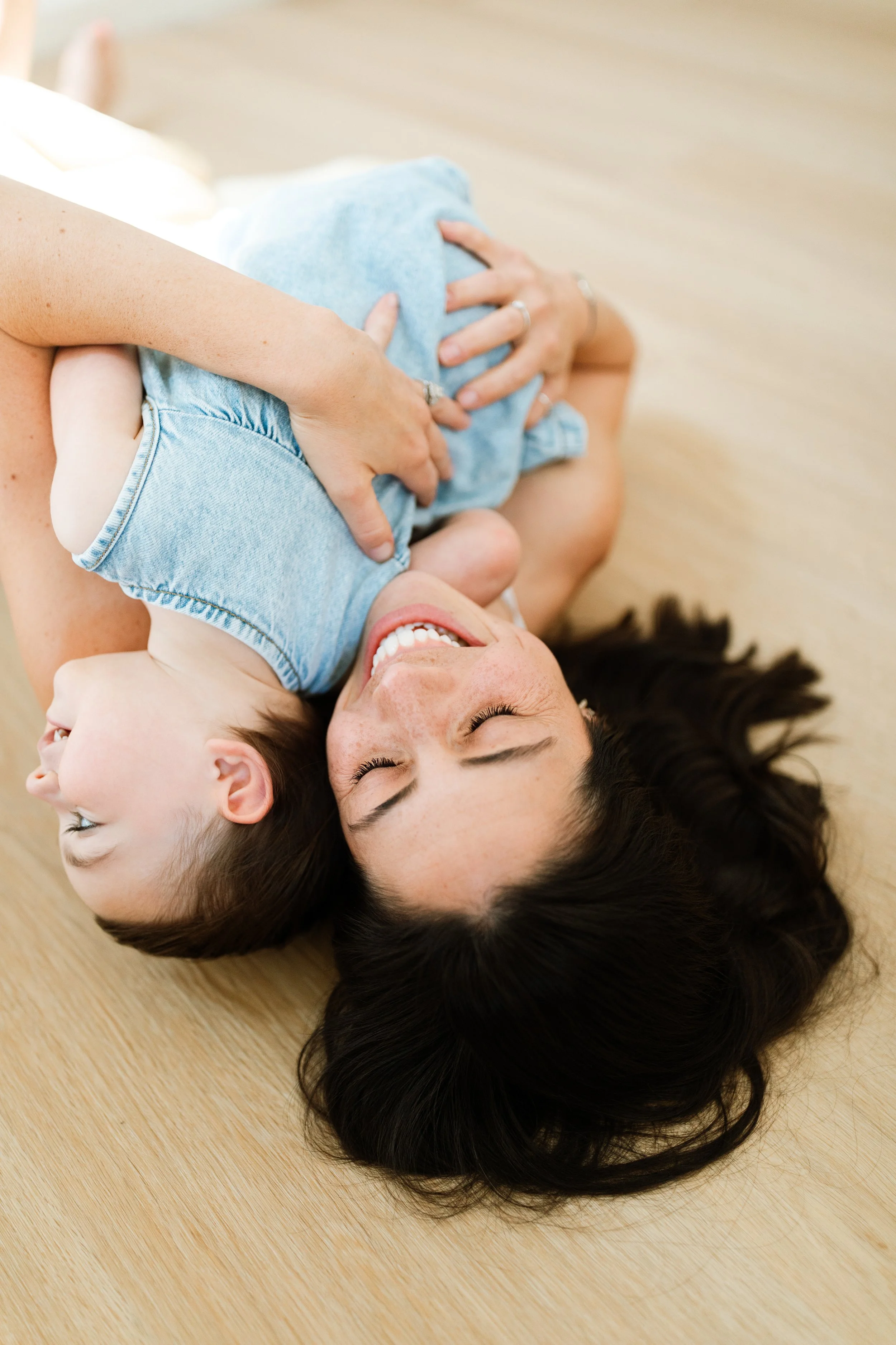 SARAH JANSSON PHOTO MOTHERHOOD MINIS 2026-0297.jpg