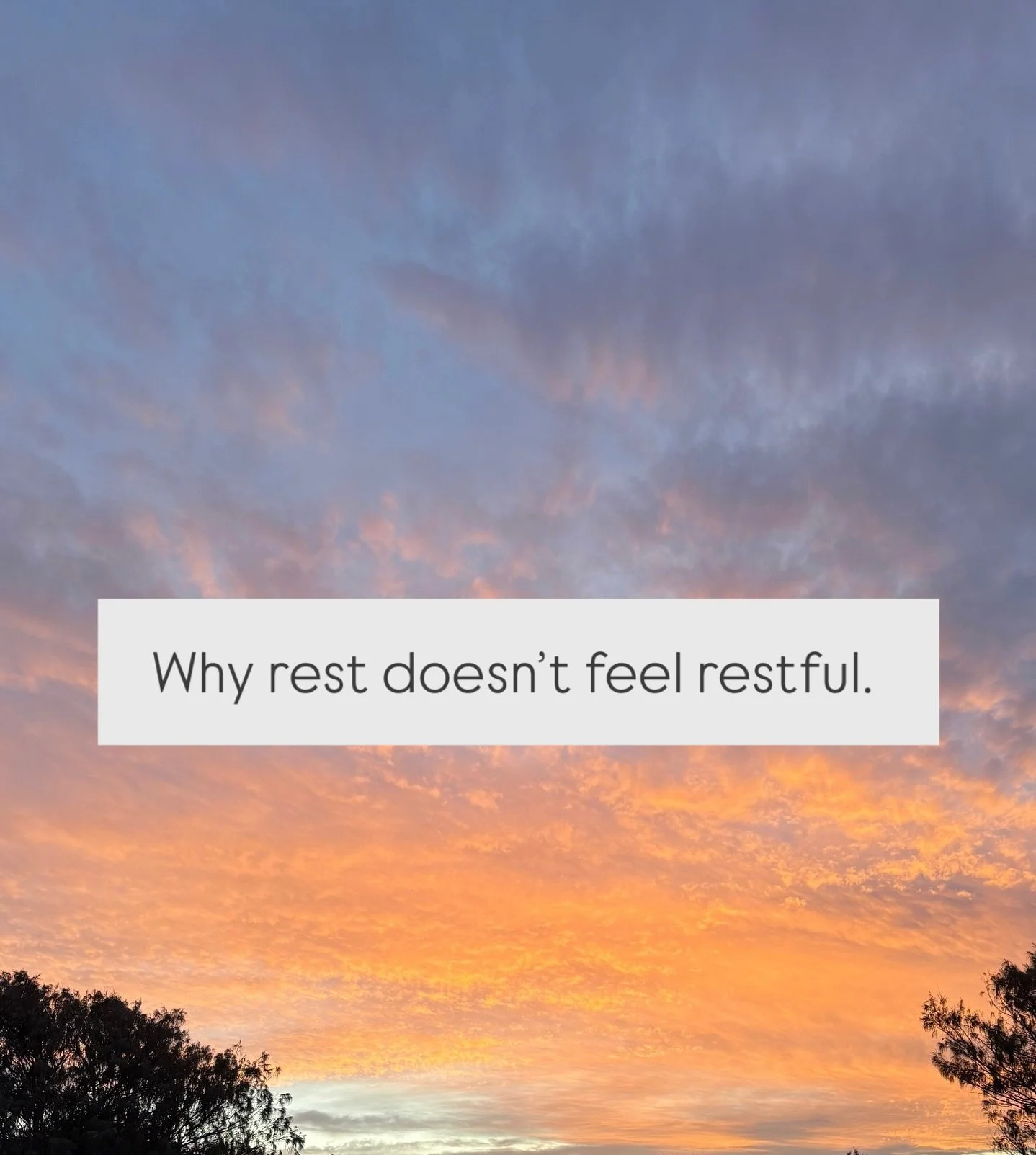 𝗦𝗼𝗺𝗲𝘁𝗵𝗶𝗻𝗴 𝗜 𝗵𝗲𝗮𝗿 𝗳𝗿𝗼𝗺 𝘀𝗼 𝗺𝗮𝗻𝘆 𝘄𝗼𝗺𝗲𝗻, 𝗮𝗻𝗱 𝘁𝗵𝗮𝘁 𝗜 𝗸𝗻𝗼𝘄 𝗶𝗻𝘁𝗶𝗺𝗮𝘁𝗲𝗹𝘆 𝗺𝘆𝘀𝗲𝗹𝗳, 𝗶𝘀 𝘁𝗵𝗮𝘁 𝗿𝗲𝘀𝘁 𝗱𝗼𝗲𝘀𝗻&rsquo;𝘁 𝗮𝗰𝘁𝘂𝗮𝗹𝗹𝘆 𝗳𝗲𝗲𝗹 𝗿𝗲𝘀𝘁𝗳𝘂𝗹. ⁣
⁣
You get a pocket of quiet, you s