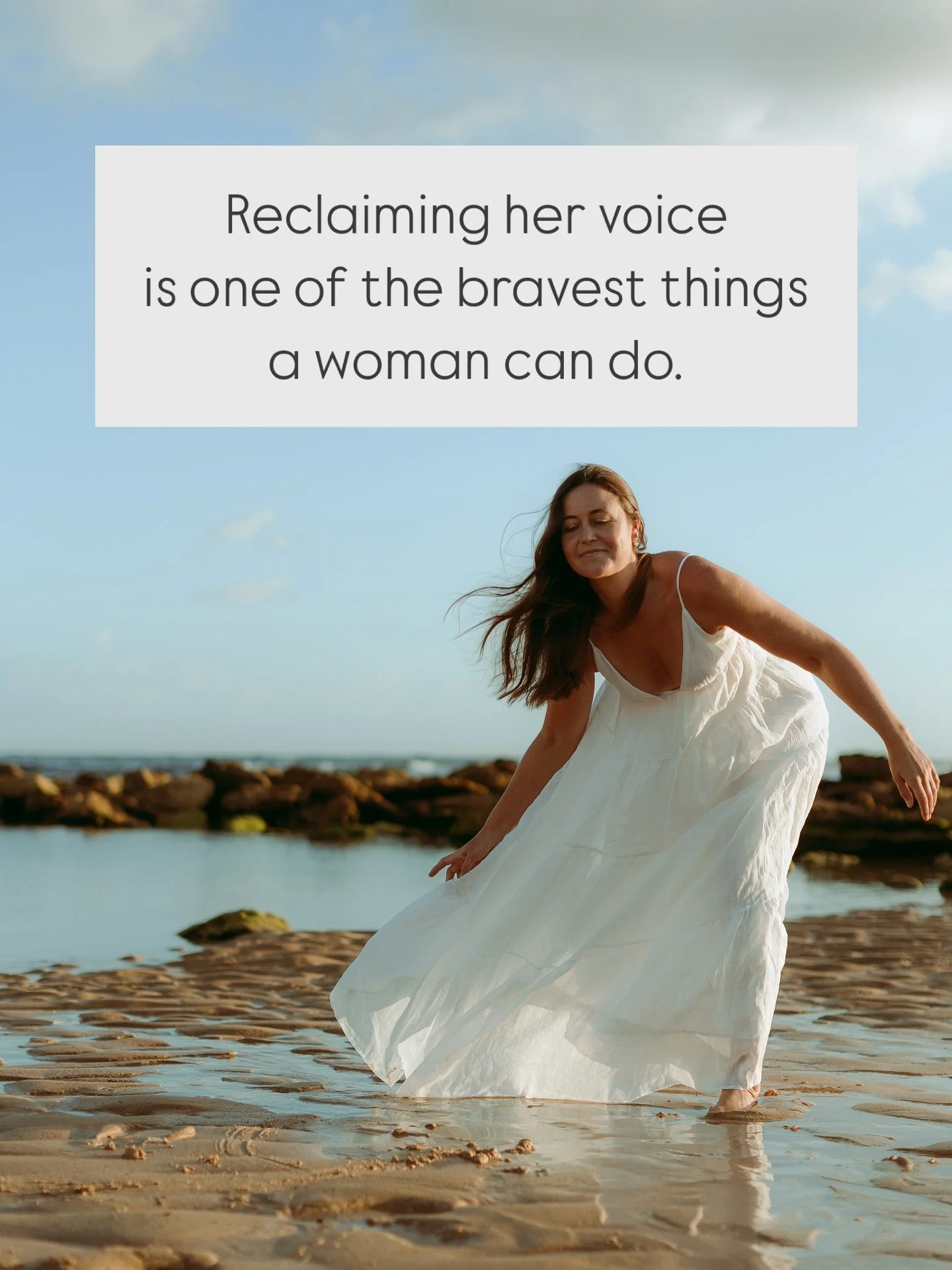 𝗘𝘃𝗲𝗿𝘆 𝘄𝗲𝗲𝗸 𝗶𝗻 𝘀𝗲𝘀𝘀𝗶𝗼𝗻𝘀 𝘄𝗶𝘁𝗵 𝗺𝘆 𝗰𝗹𝗶𝗲𝗻𝘁𝘀, 𝗜&rsquo;𝗺 𝗿𝗲𝗺𝗶𝗻𝗱𝗲𝗱 𝗵𝗼𝘄 𝗶𝗻𝗰𝗿𝗲𝗱𝗶𝗯𝗹𝘆 𝗯𝗿𝗮𝘃𝗲 𝗶𝘁 𝗶𝘀 𝗳𝗼𝗿 𝗮 𝘄𝗼𝗺𝗮𝗻 𝘁𝗼 𝗱𝗲𝗰𝗶𝗱𝗲 𝘁𝗼 𝗿𝗲𝗰𝗹𝗮𝗶𝗺 𝗵𝗲𝗿 𝘃𝗼𝗶𝗰𝗲. ⁣
⁣
Women in our cultu