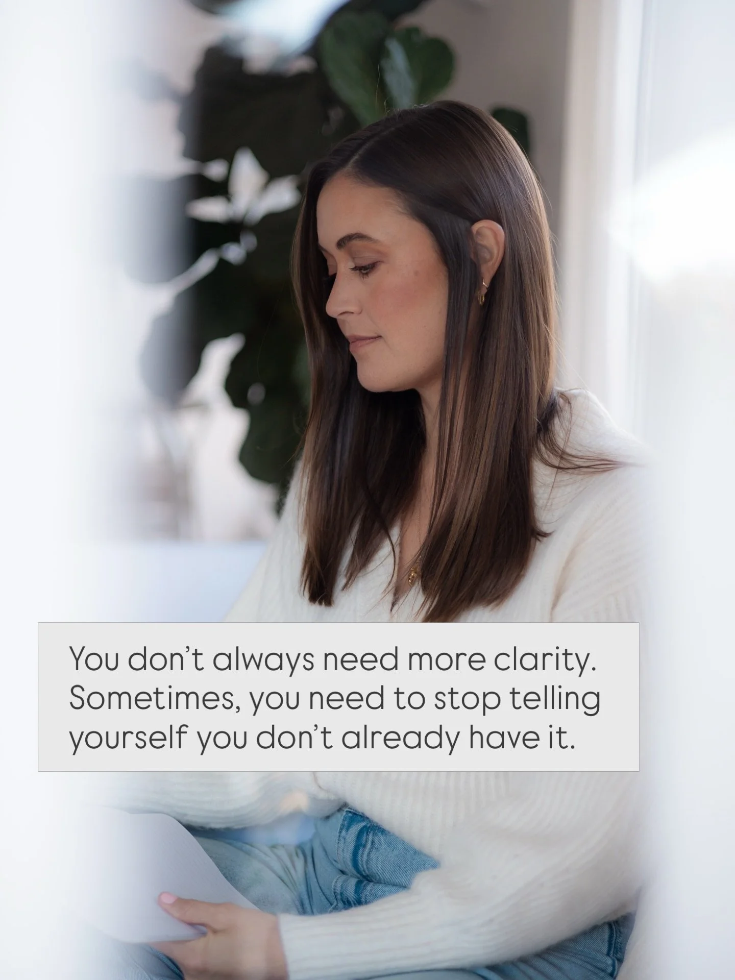 This is something I see so often. ⁣
⁣
It can genuinely feel like you don&rsquo;t have clarity, like you&rsquo;re going in circles trying to figure out what&rsquo;s right for you.⁣
⁣
But what I see so often, both in my own life and in the women I work