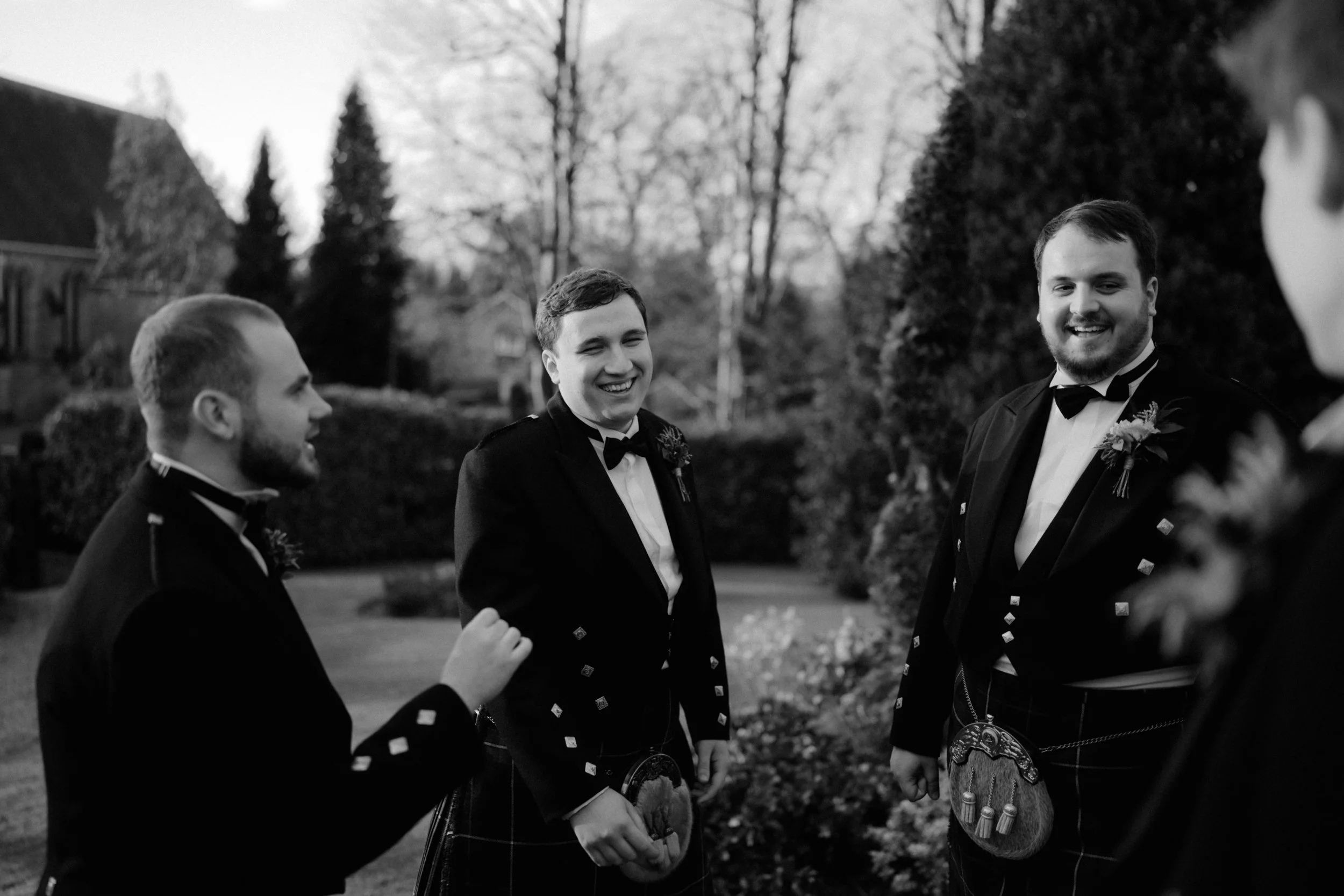 Glasgow-city-centre-wedding-photography-sherbrooke-castle82.jpg