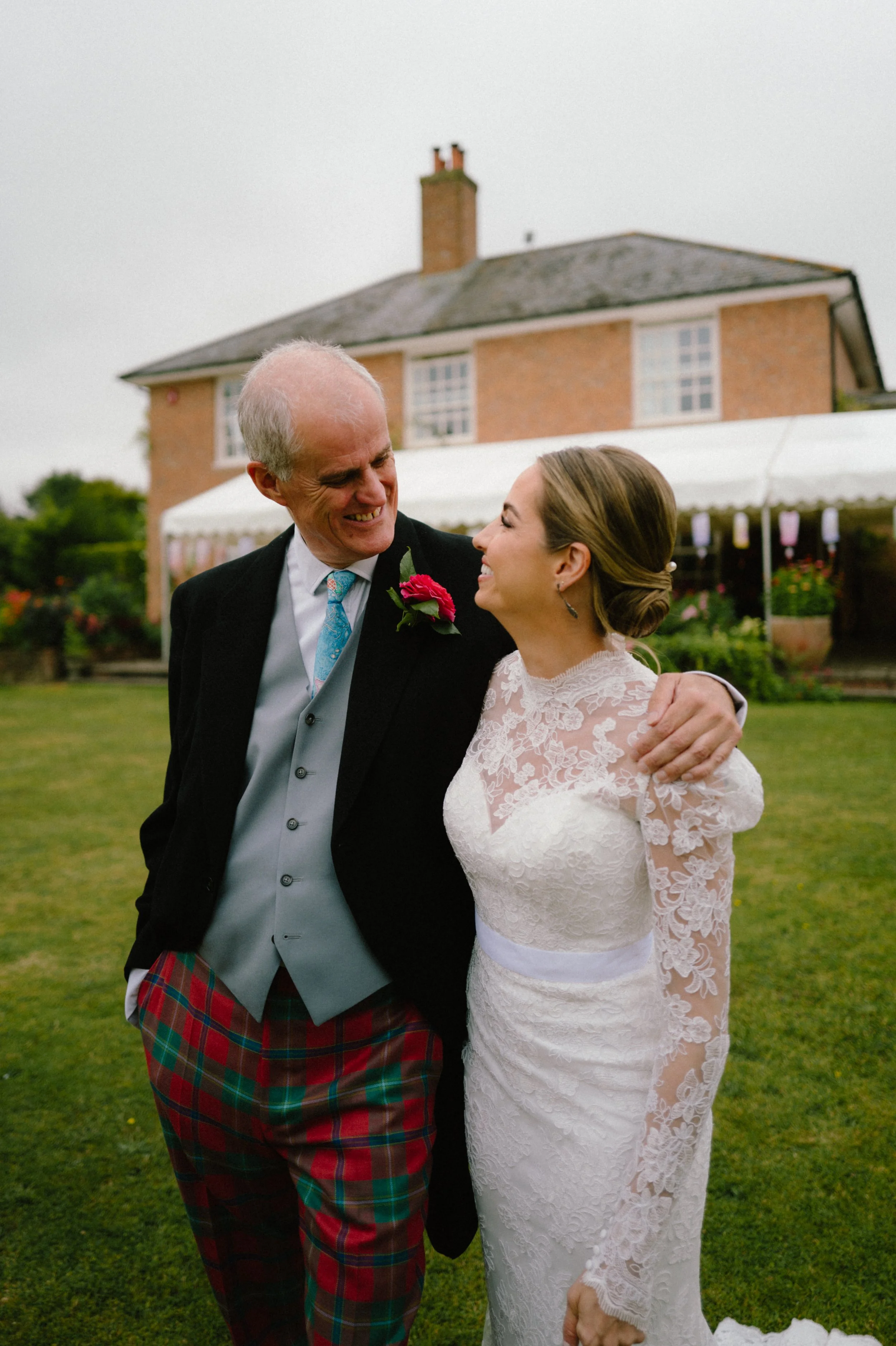 Simon Hird Weddings - Wiltshire Wedding Photography 23.jpg