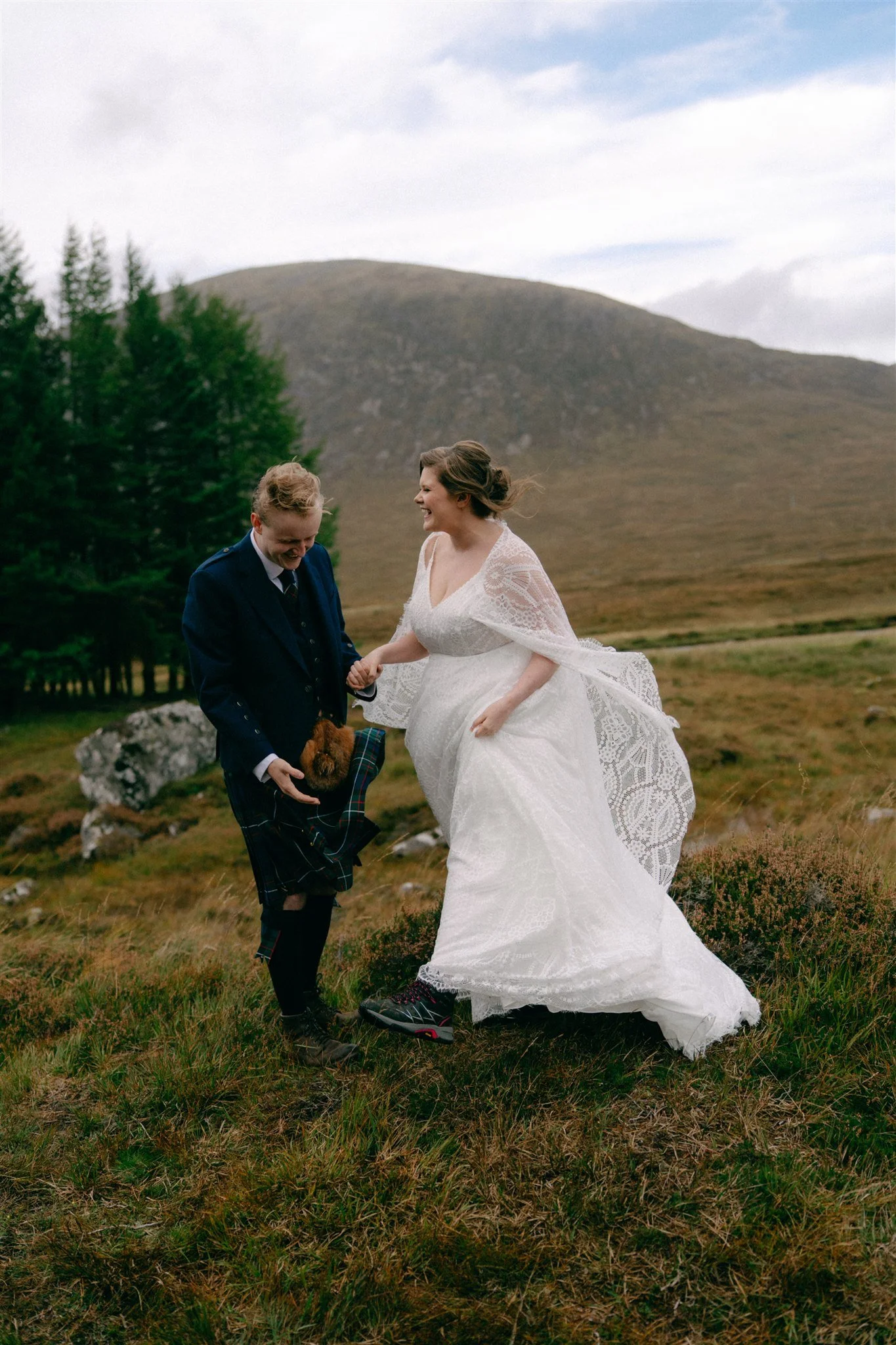 Glencoe Elopement Handfasting Ceremony 7.jpg