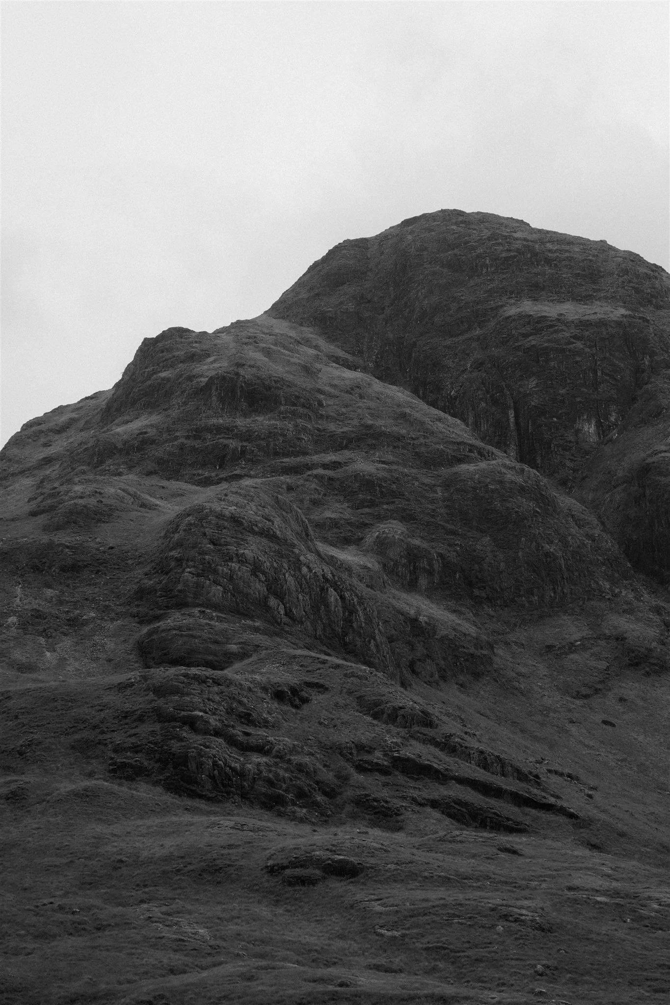 Glencoe Elopement Handfasting Ceremony 12.jpg