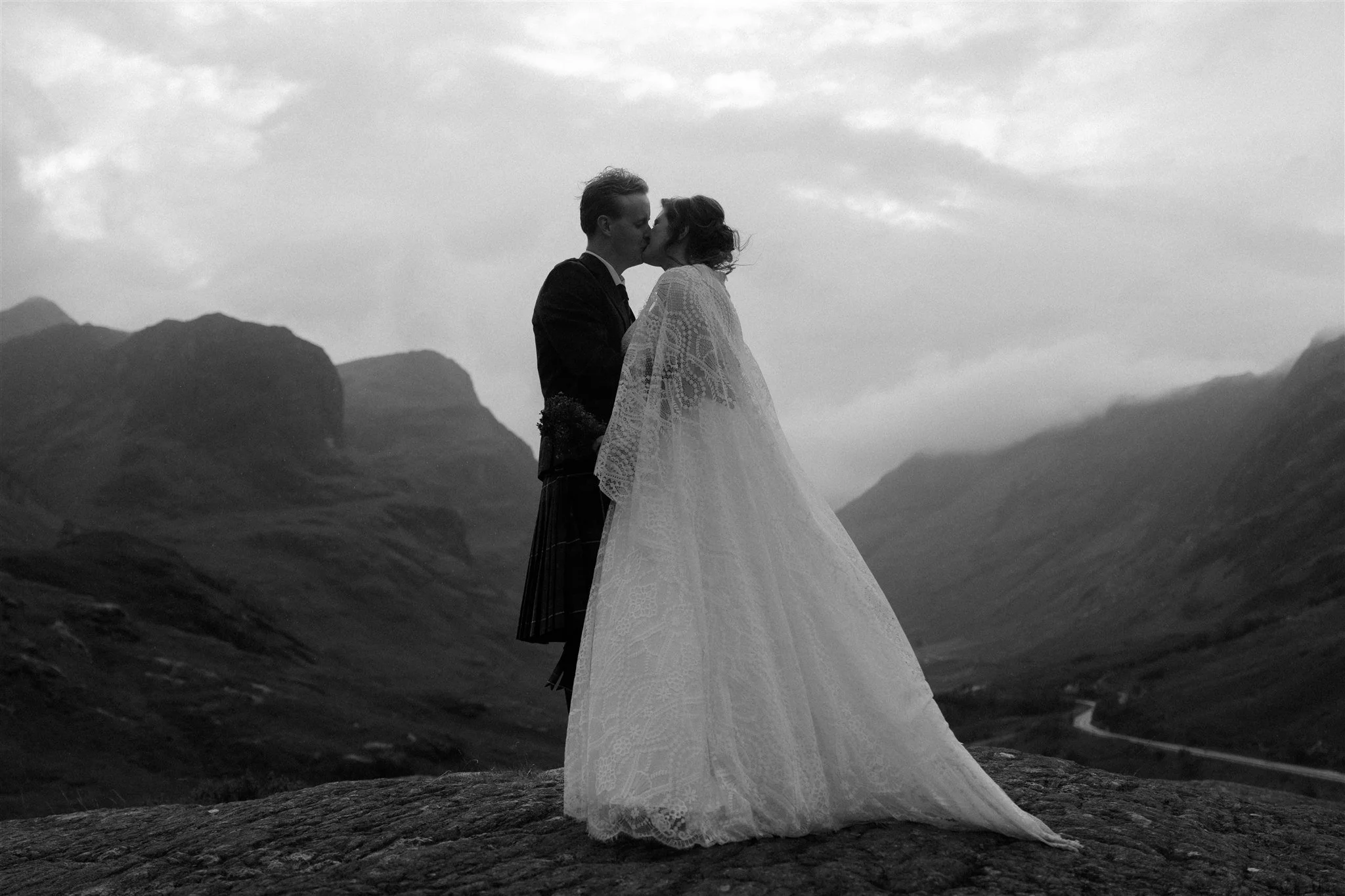 Glencoe Elopement Handfasting Ceremony 21.jpg