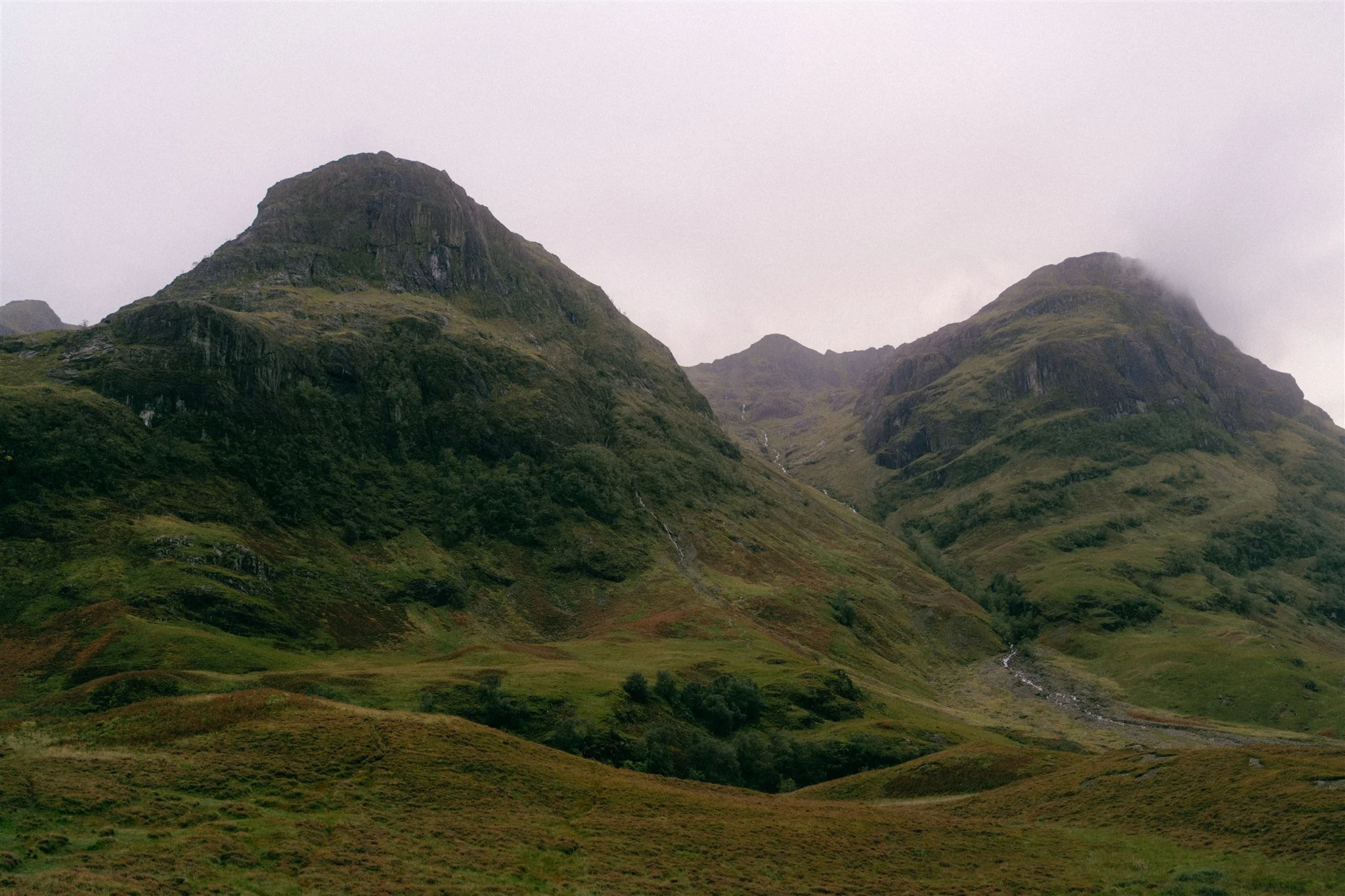 Glencoe Elopement Handfasting Ceremony 28.jpg