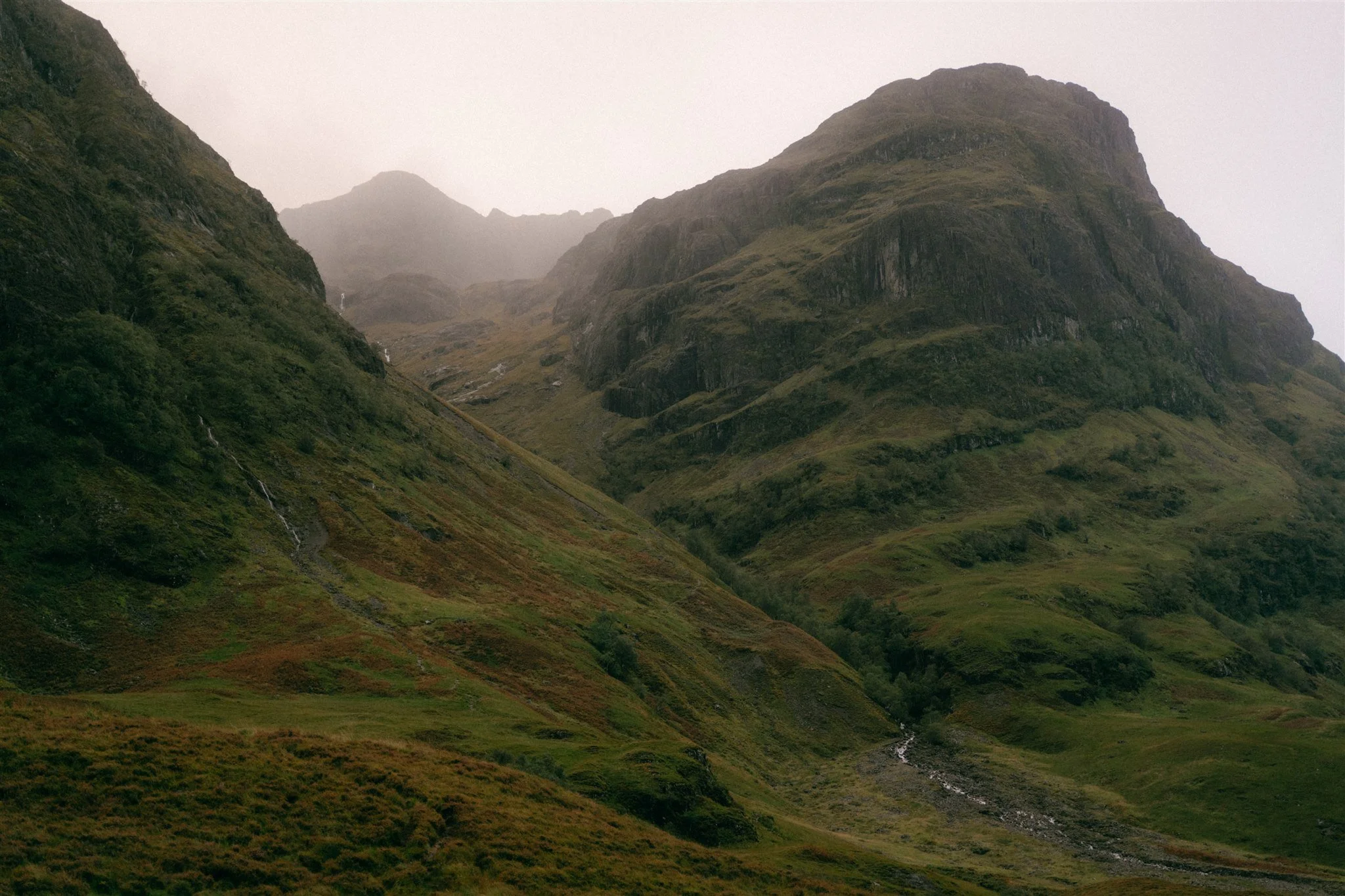 Glencoe Elopement Handfasting Ceremony 31.jpg