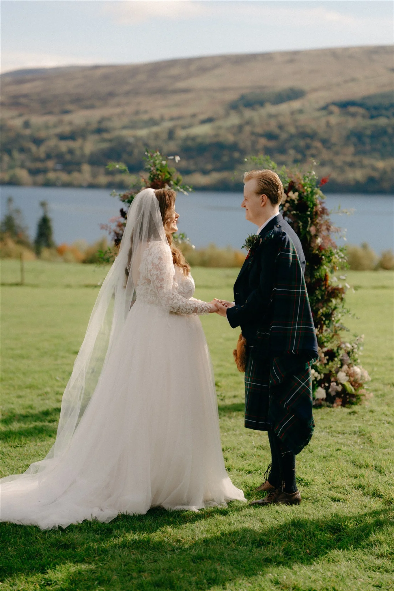 Boreland Loch Tay Wedding Photography 37.jpg