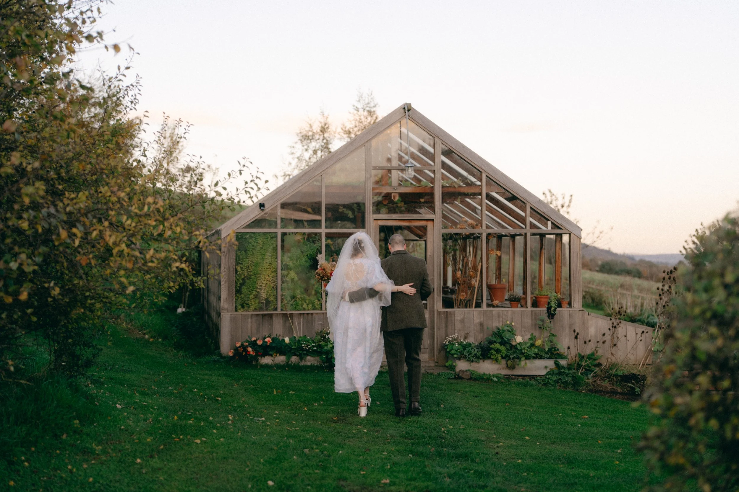 Guardswell Farm Wedding Digital and Film Photography 84.jpg