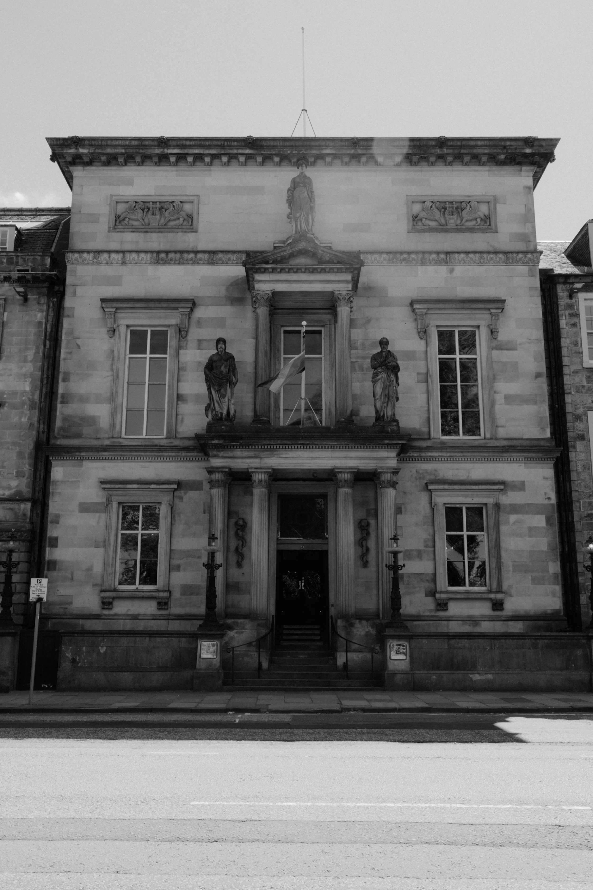 Royal College of Physicians Edinburgh Wedding Reception Photography 1.jpg