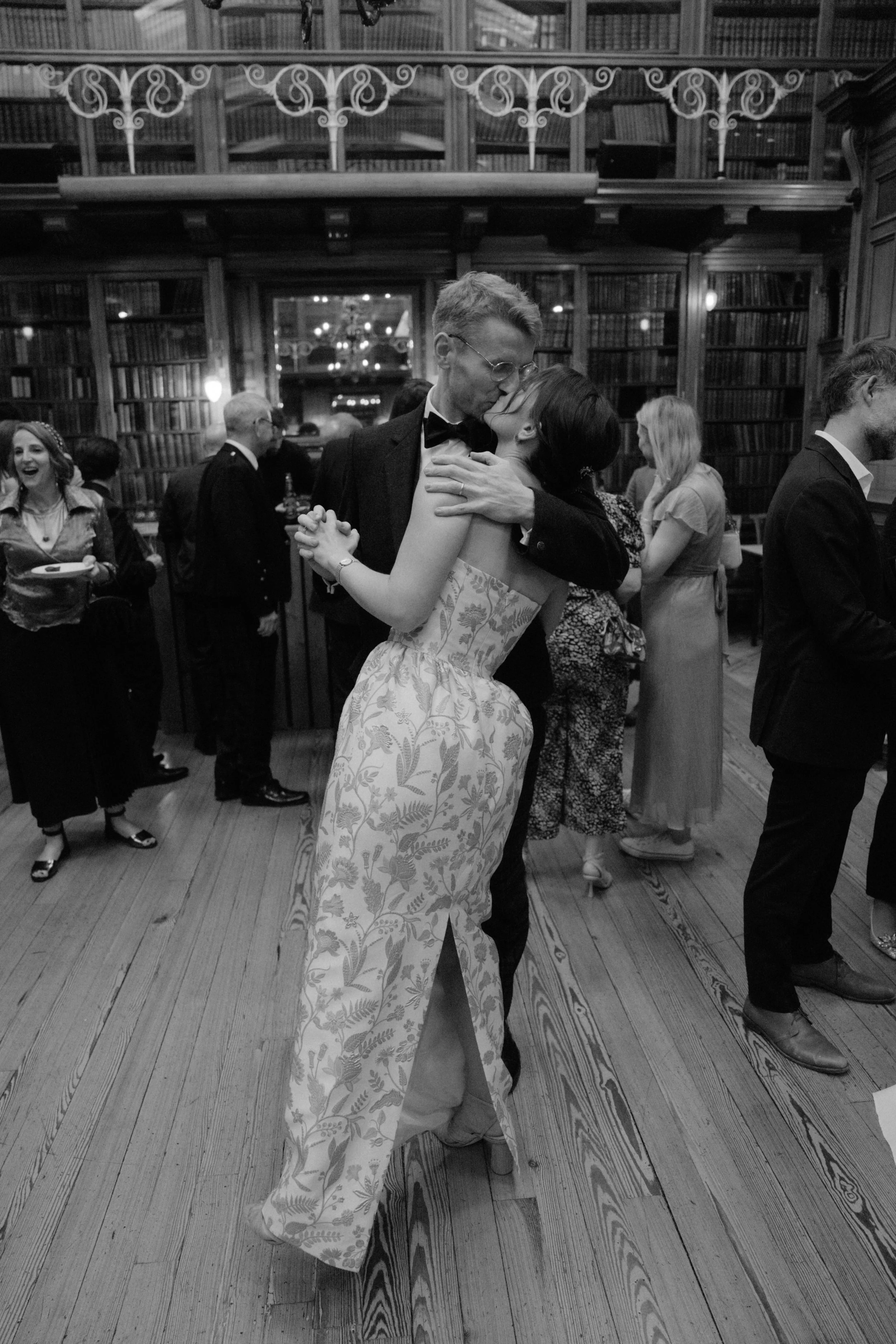 Royal College of Physicians Edinburgh Wedding Reception Photography 54.jpg