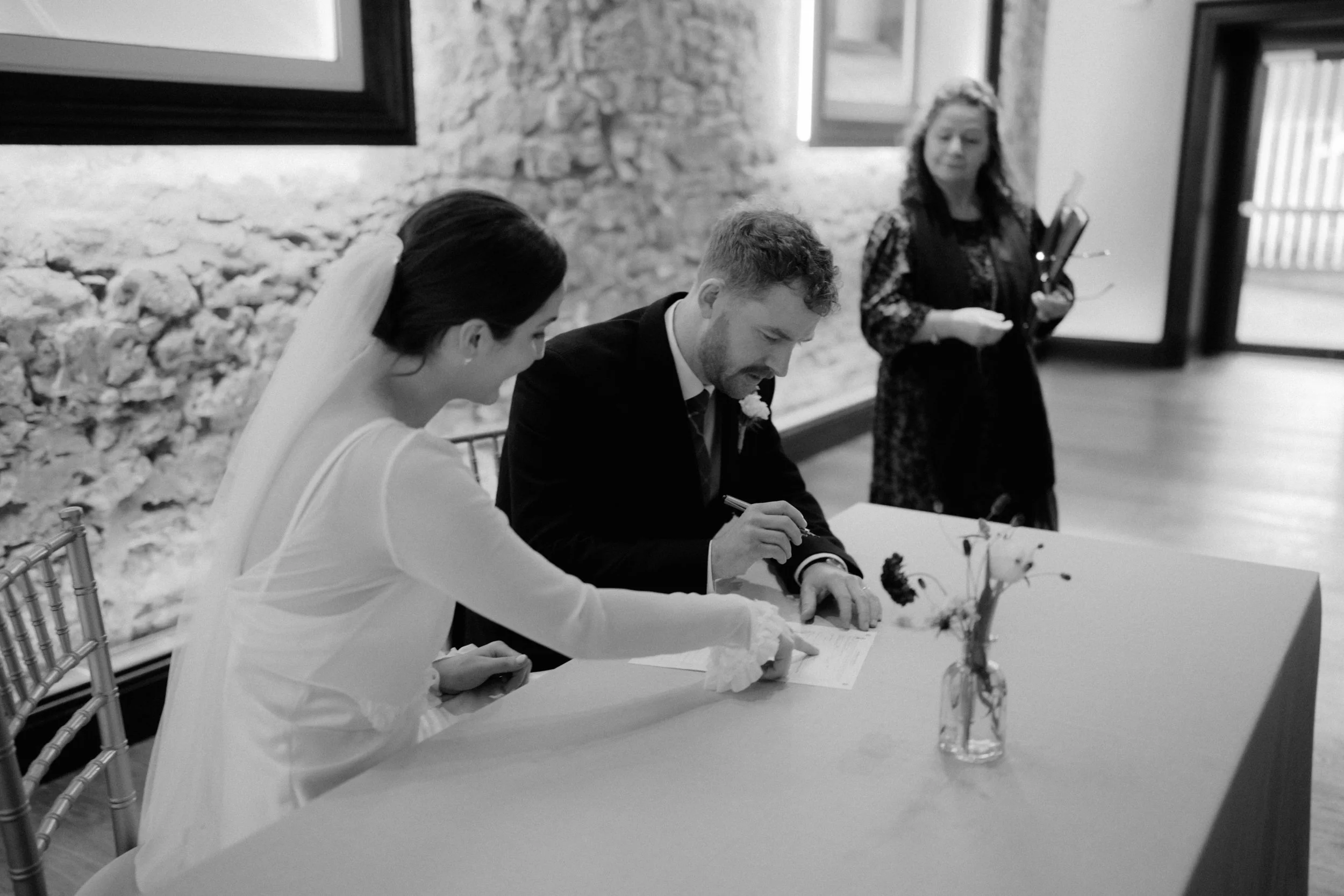 Virgin Hotel Edinburgh Old Town Wedding 40.jpg