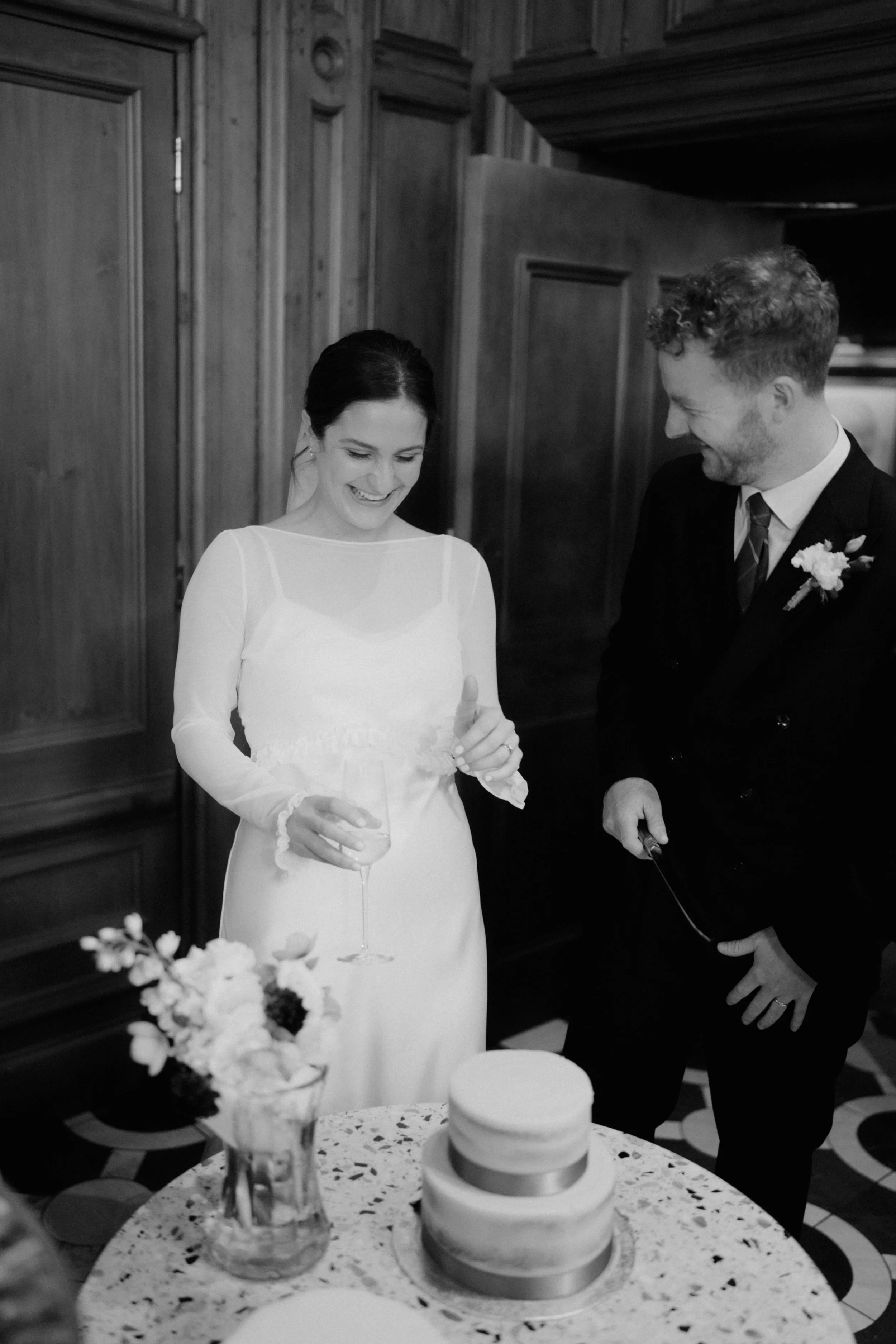 Virgin Hotel Edinburgh Old Town Wedding 86.jpg