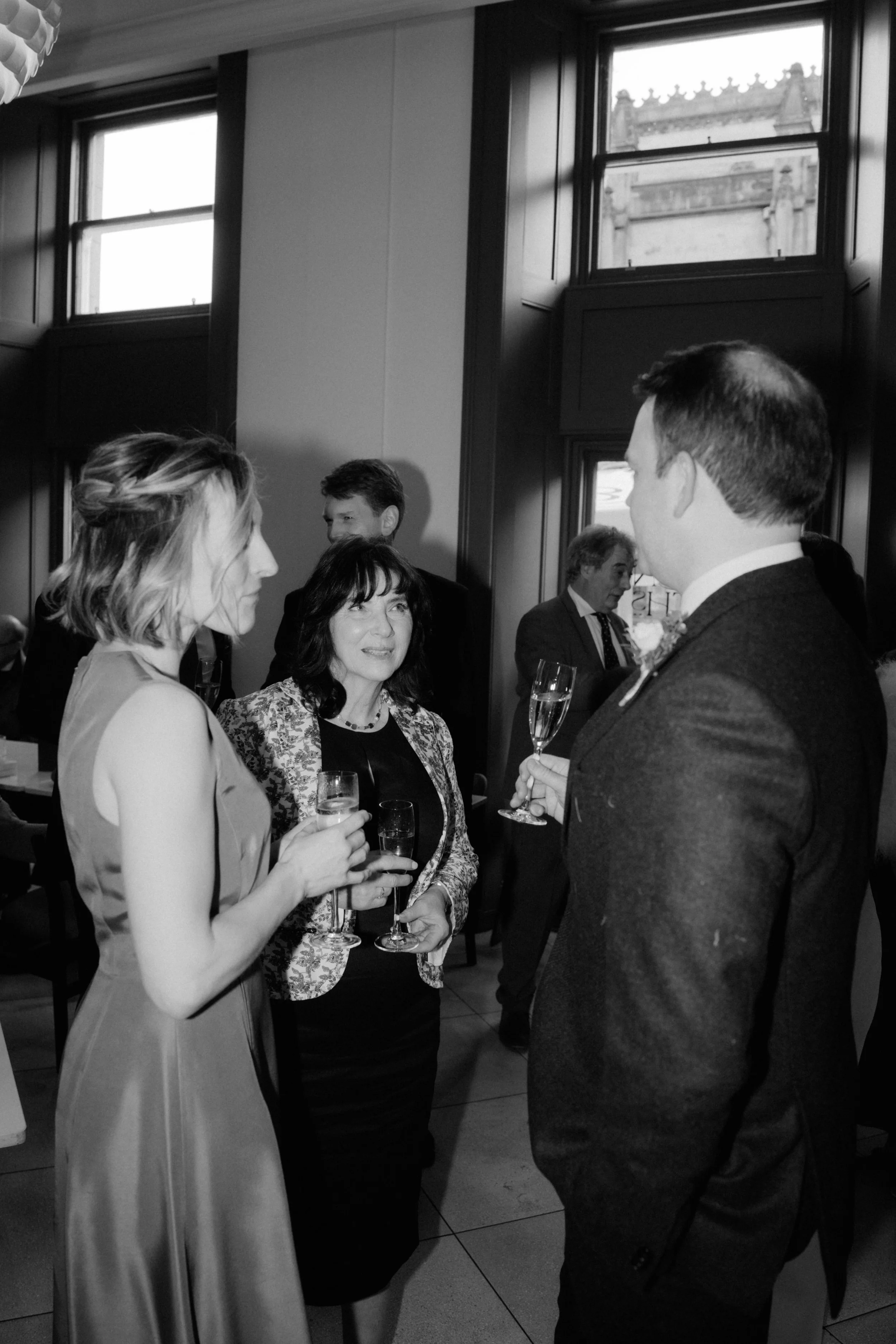 Edinburgh Luckenbooths Wedding Drinks Reception 4.jpg