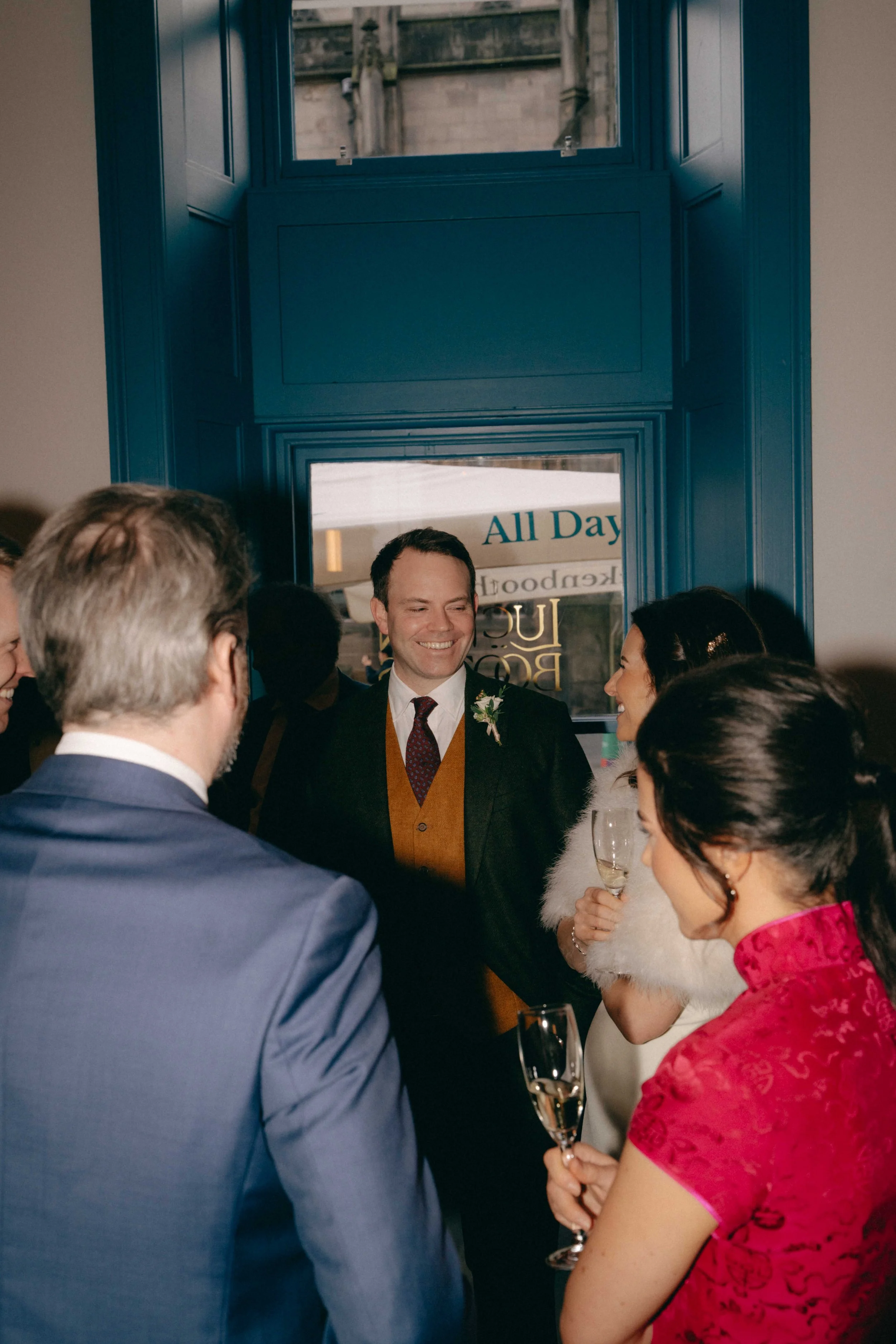 Edinburgh Luckenbooths Wedding Drinks Reception 8.jpg