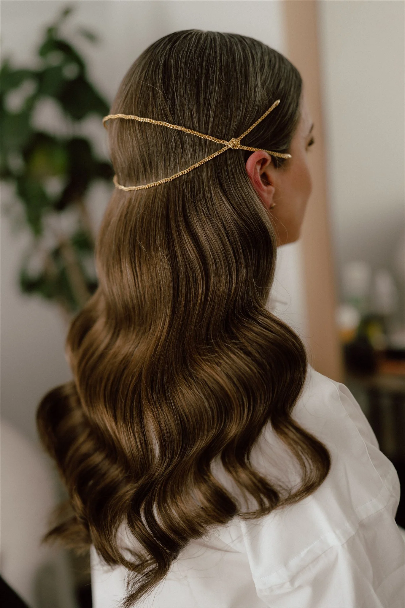Bridal Prep at the Virgin Hotel Edinburgh 9.jpg