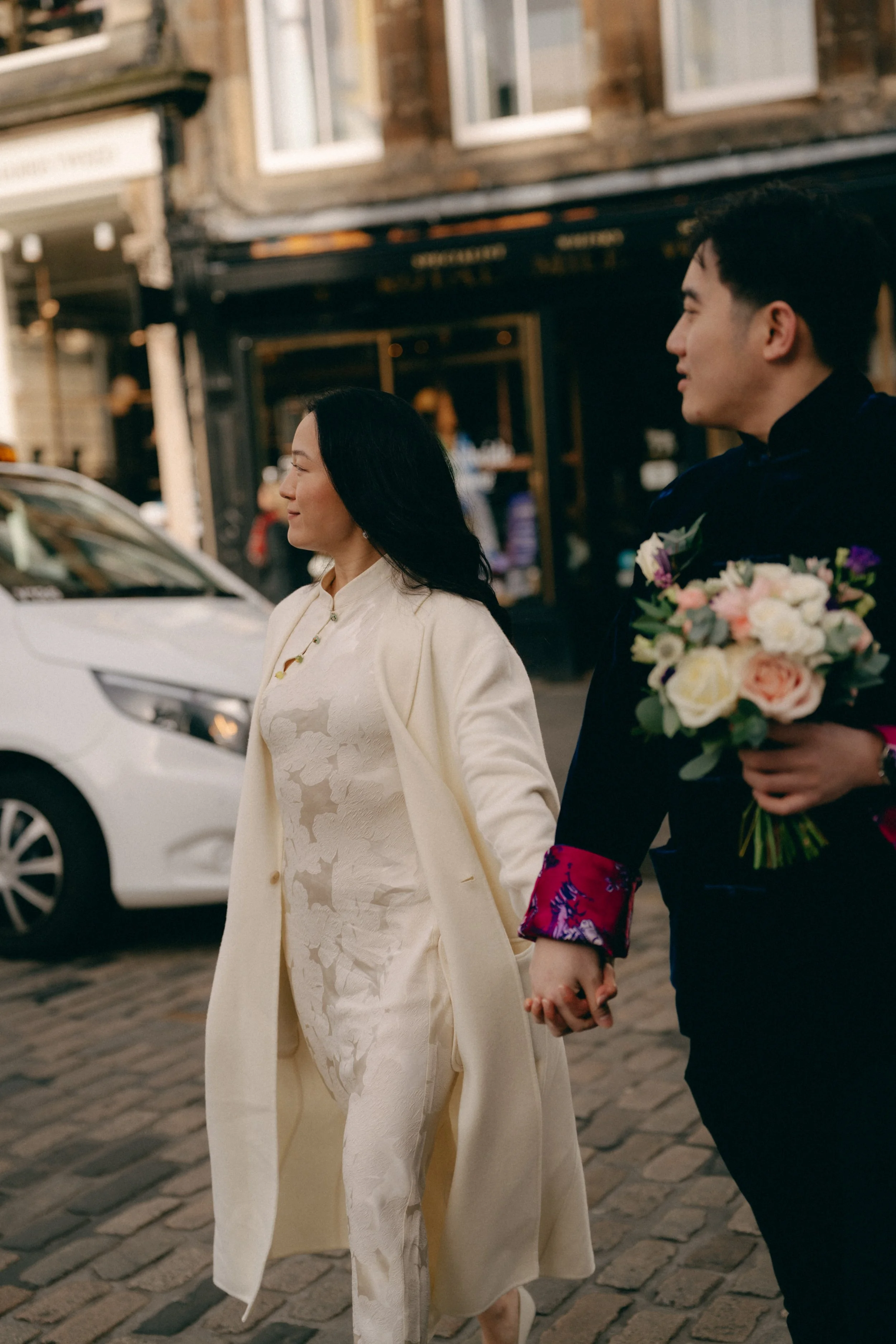 Stockbridge & Edinburgh City Chambers Wedding 31.jpg