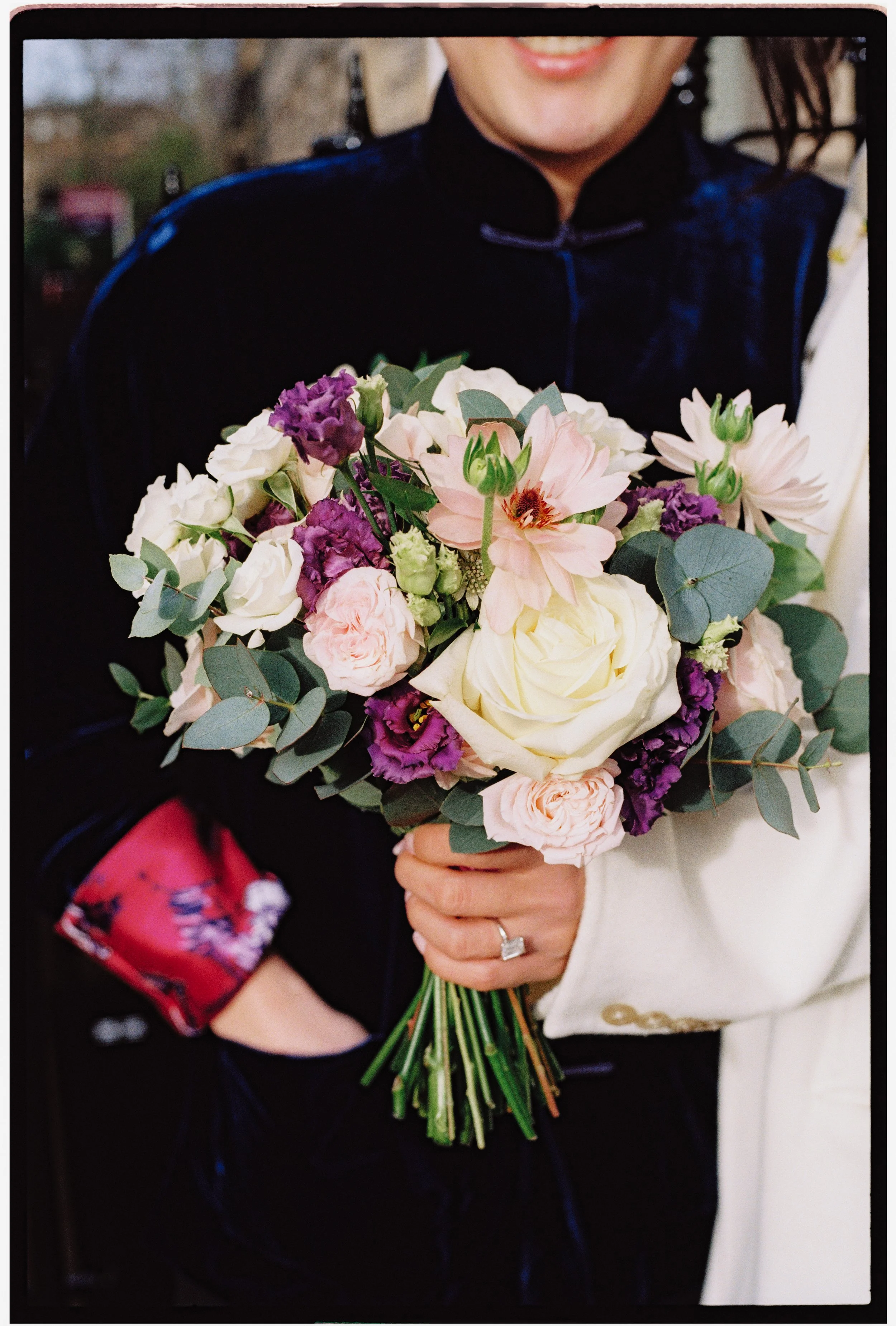 Stockbridge & City Chambers Elopement on 35 mm Film 7.jpg