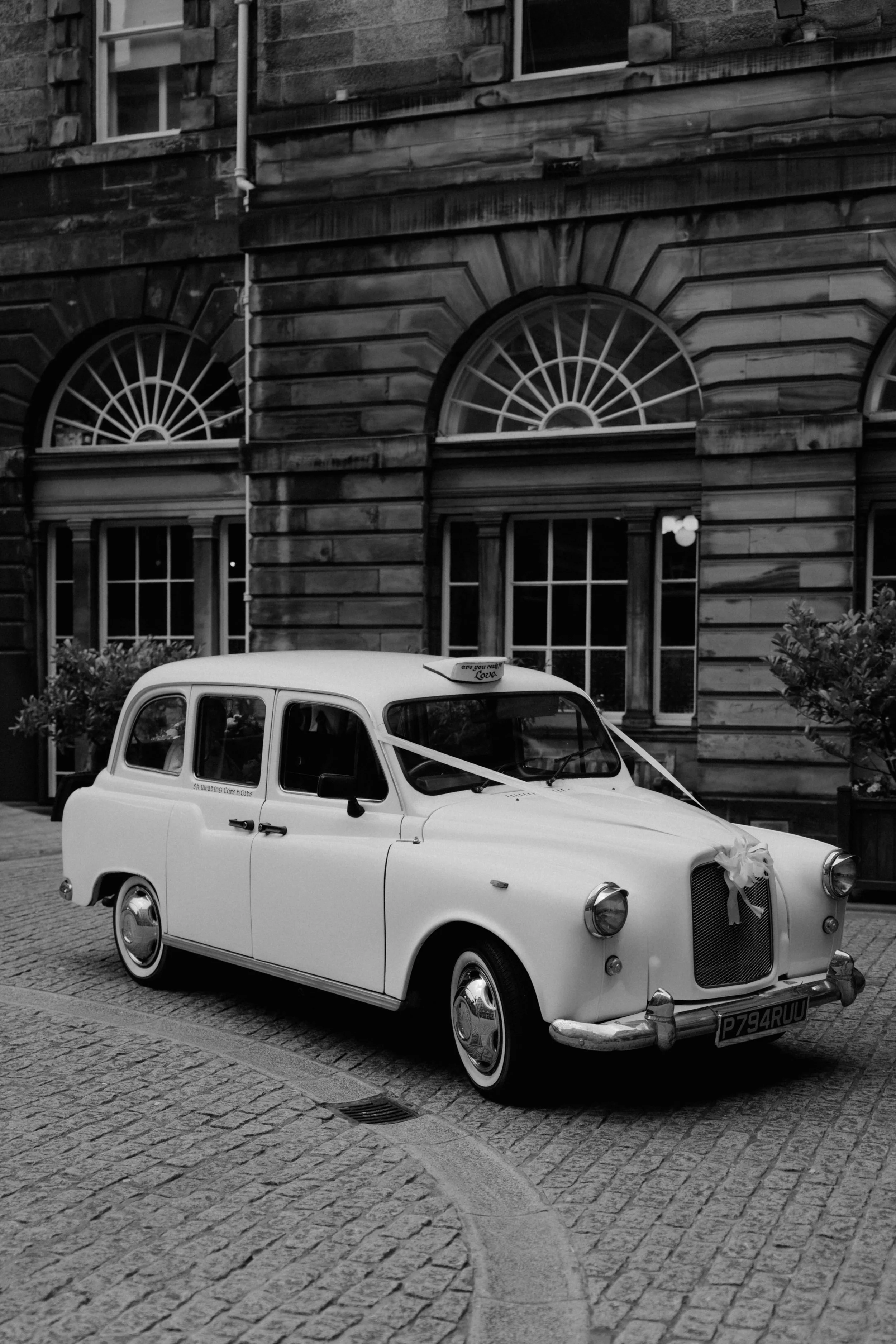 Edinburgh City Chambers European Room March Wedding 8.jpg